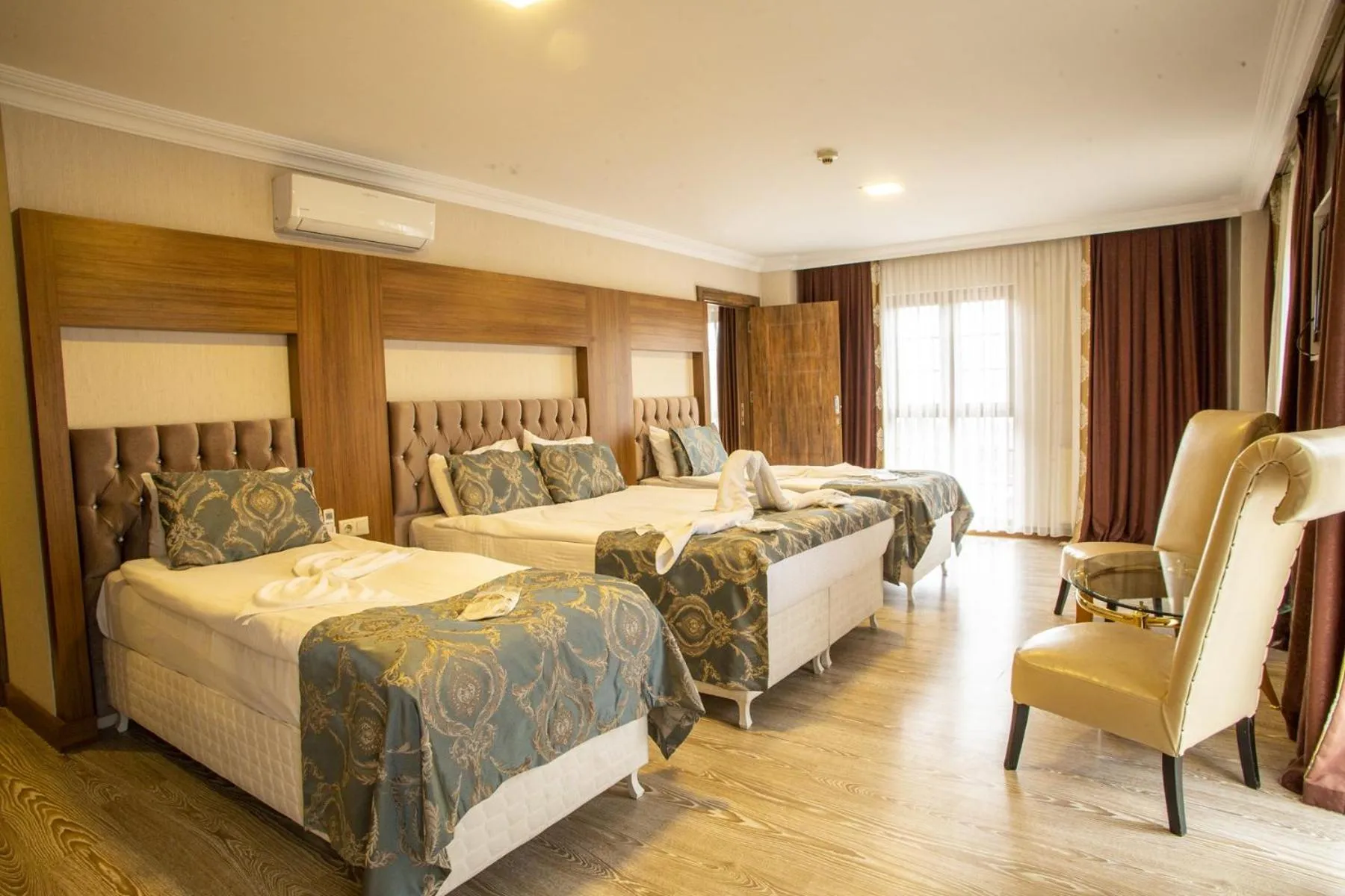 Bed in Bursa Palas Hotel