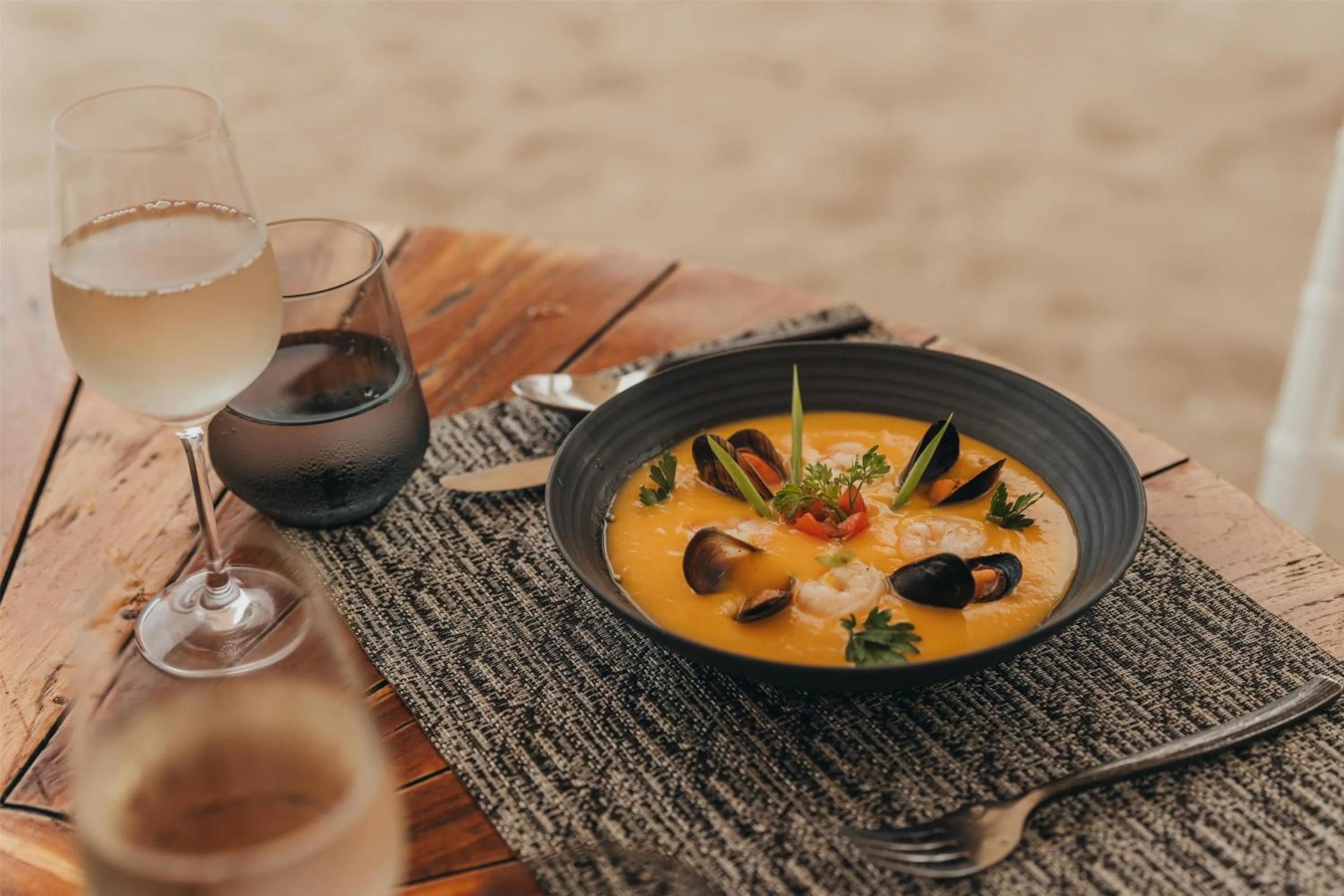 Food and drinks in Radisson Blu Poste Lafayette Resort & Spa (Adults Only)