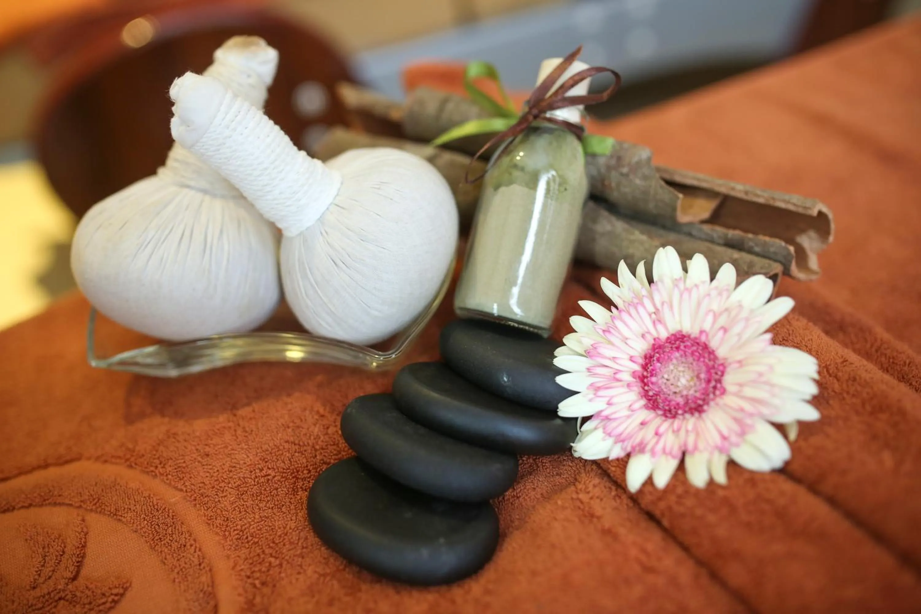 Massage in Eden Plaza Da Nang Hotel