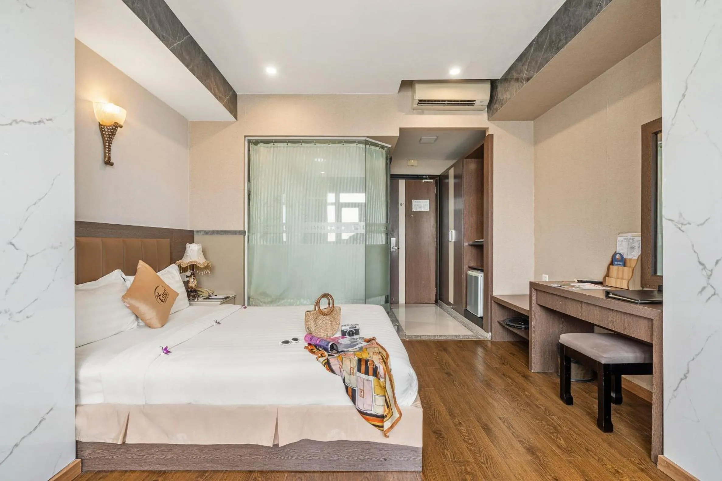 Bedroom, Bed in Eden Plaza Da Nang Hotel