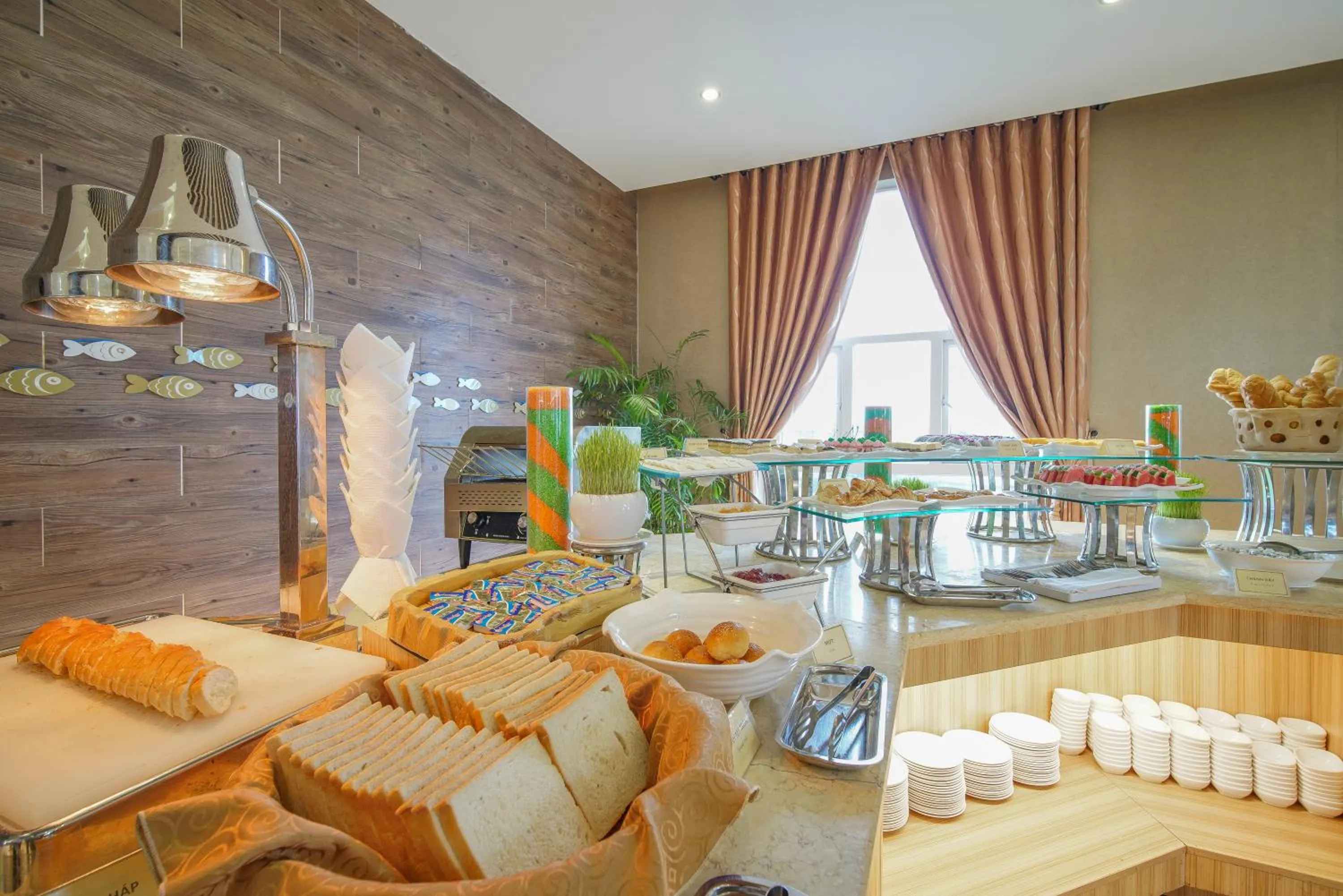 Buffet breakfast in Eden Plaza Da Nang Hotel
