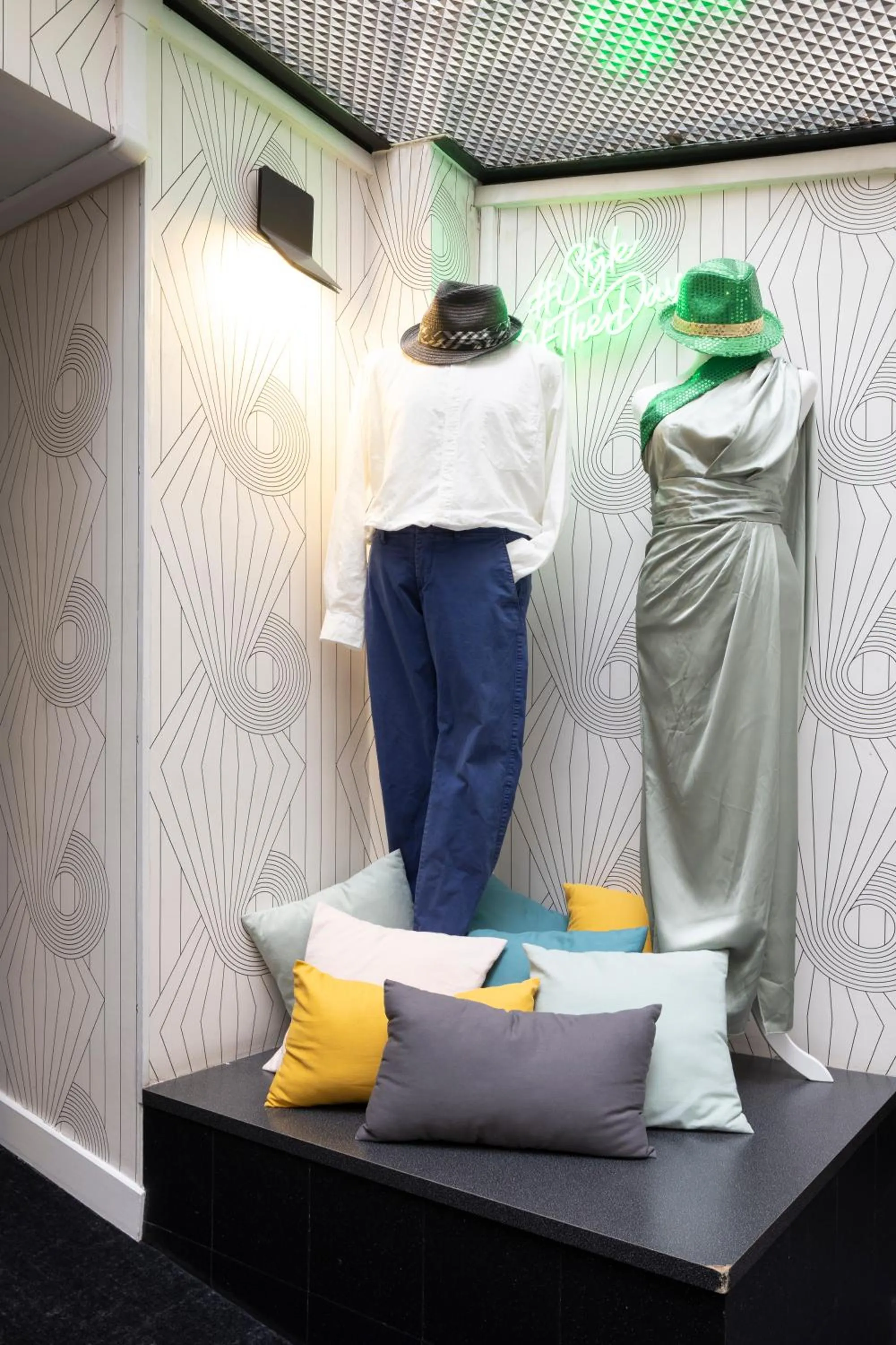 Decorative detail in Ibis Styles Paris Gare Saint Lazare