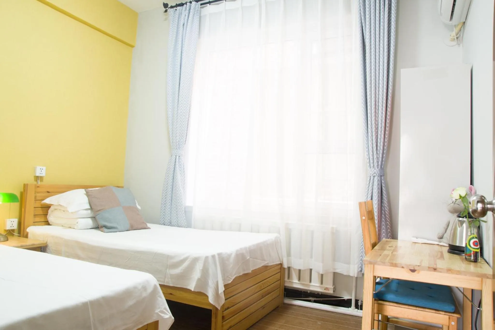 Photo of the whole room, Bed in 大连天天国际青年旅社