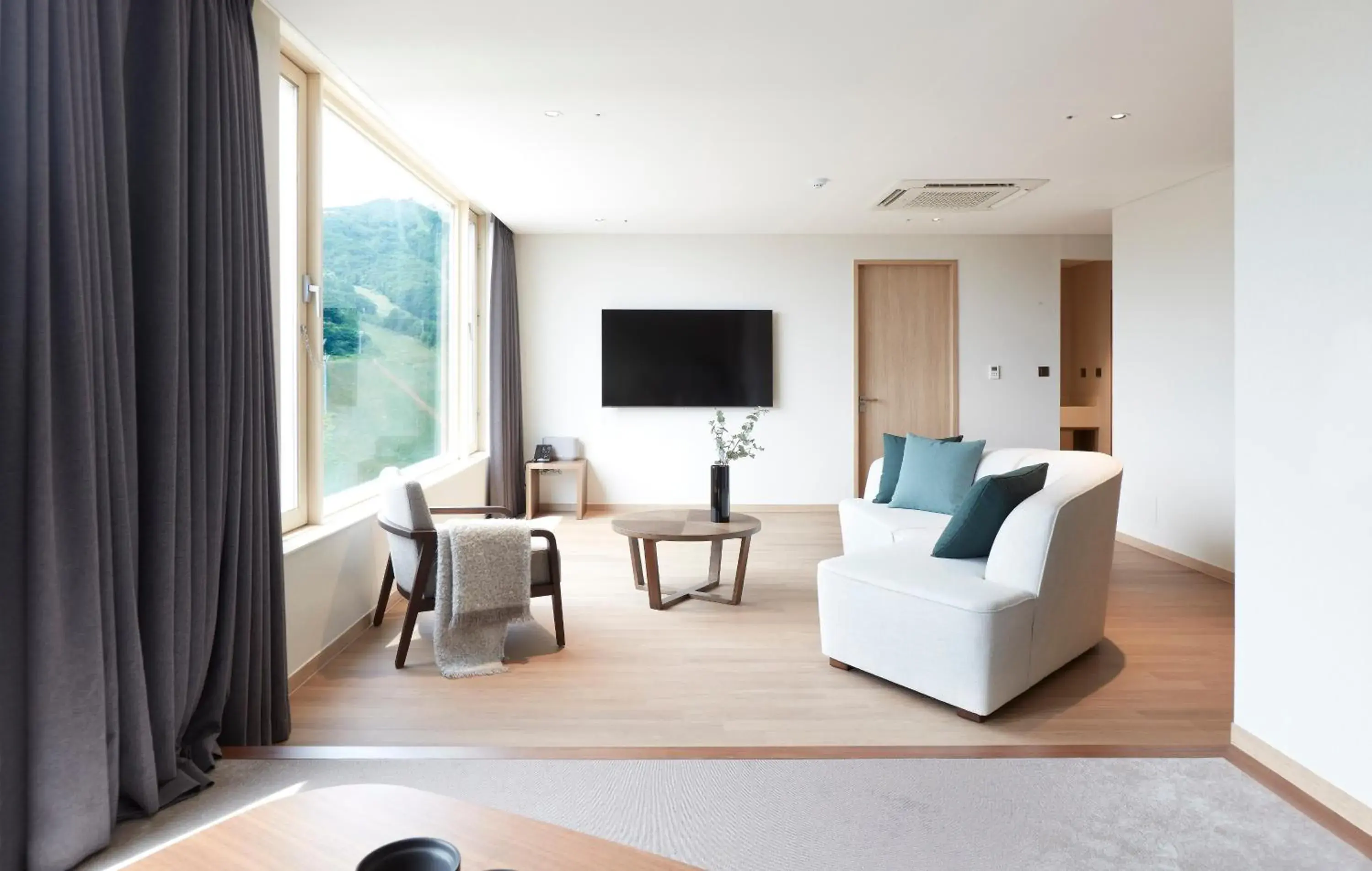 Sky Royal_A,B Type Randomly Assign in Phoenix Resort Pyeongchang Sky Royal_A,B Type Randomly Assign in Phoenix Resort Pyeongchang