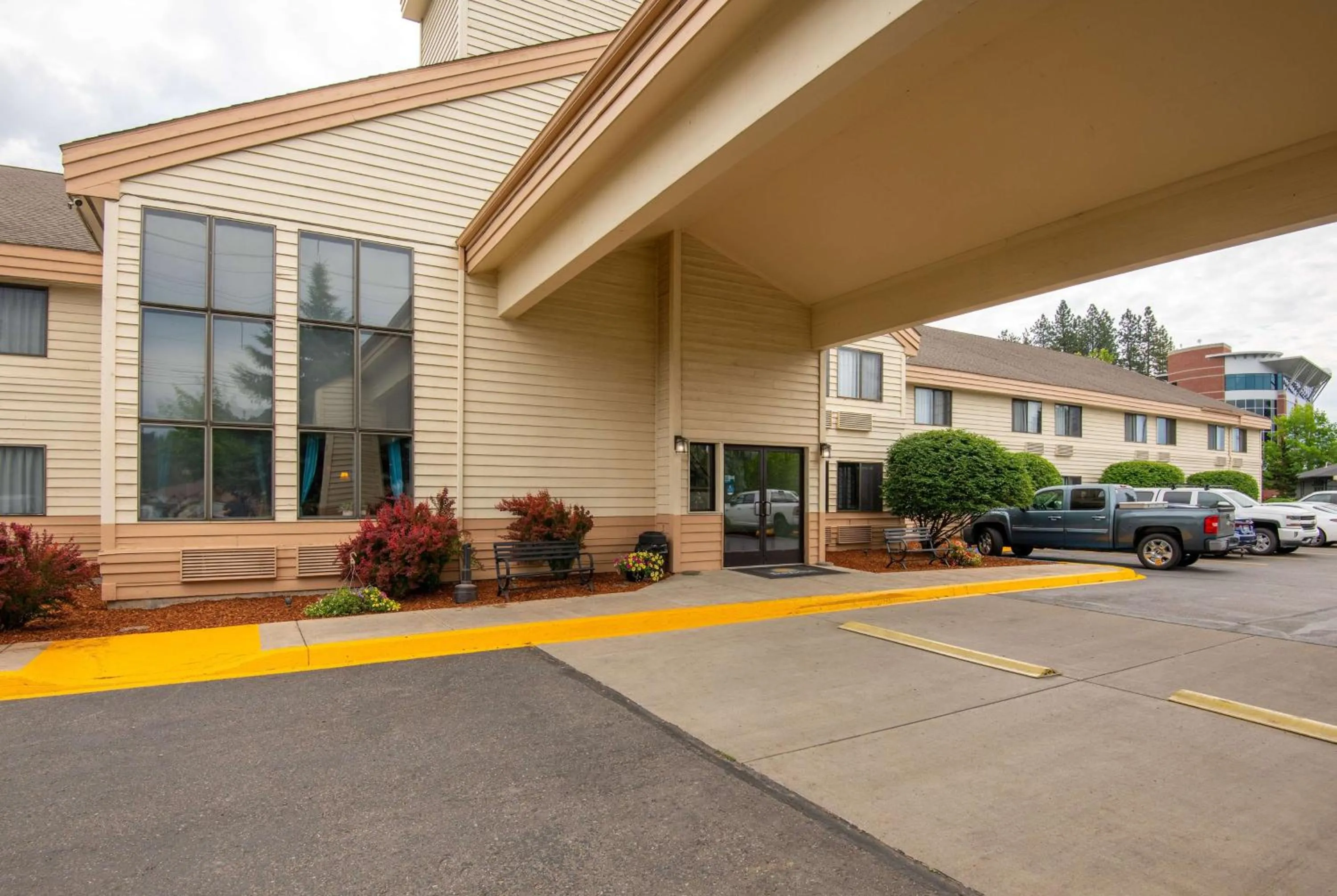 Property building in Days Inn by Wyndham Coeur d'Alene