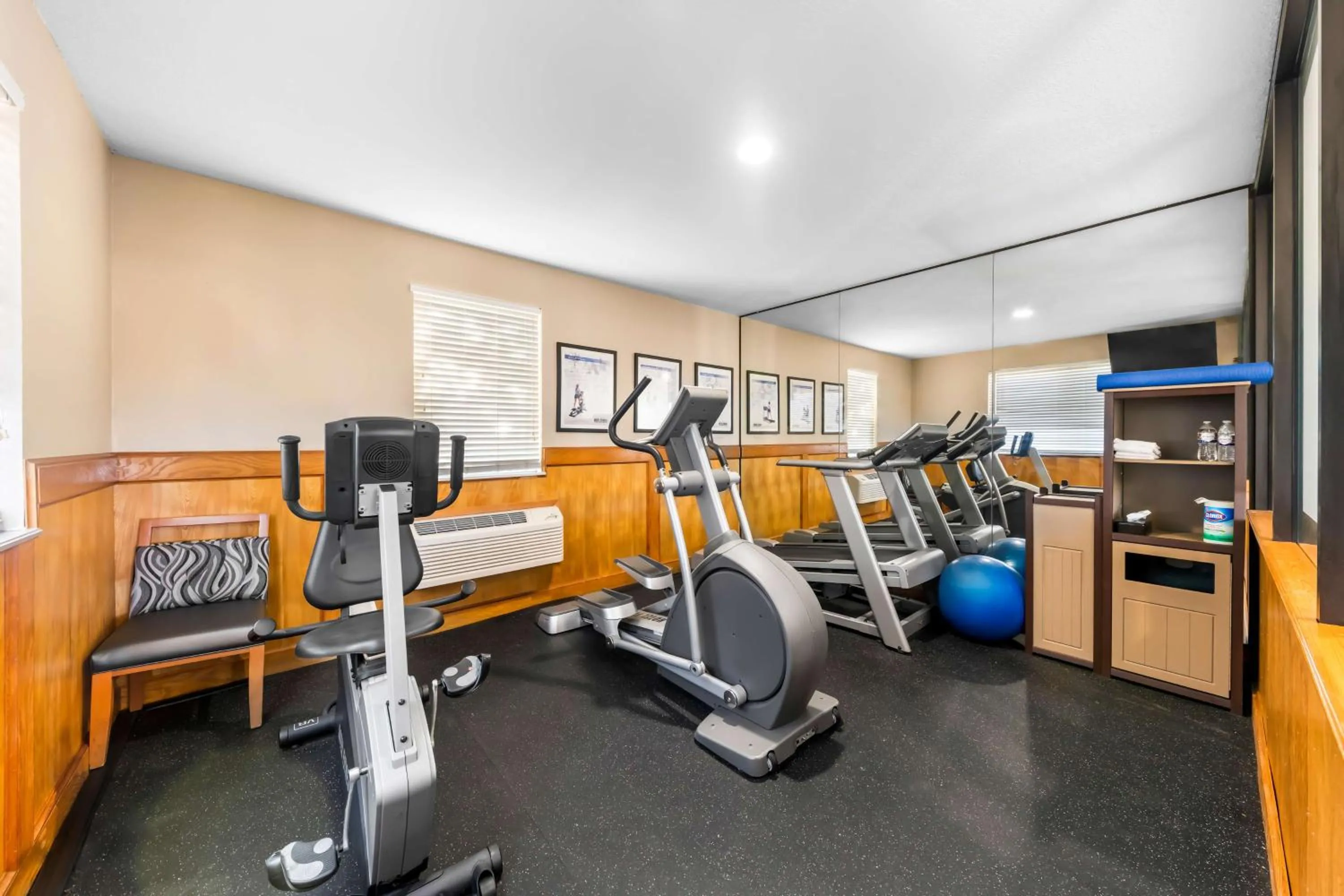 Fitness centre/facilities in Best Western Markita Inn