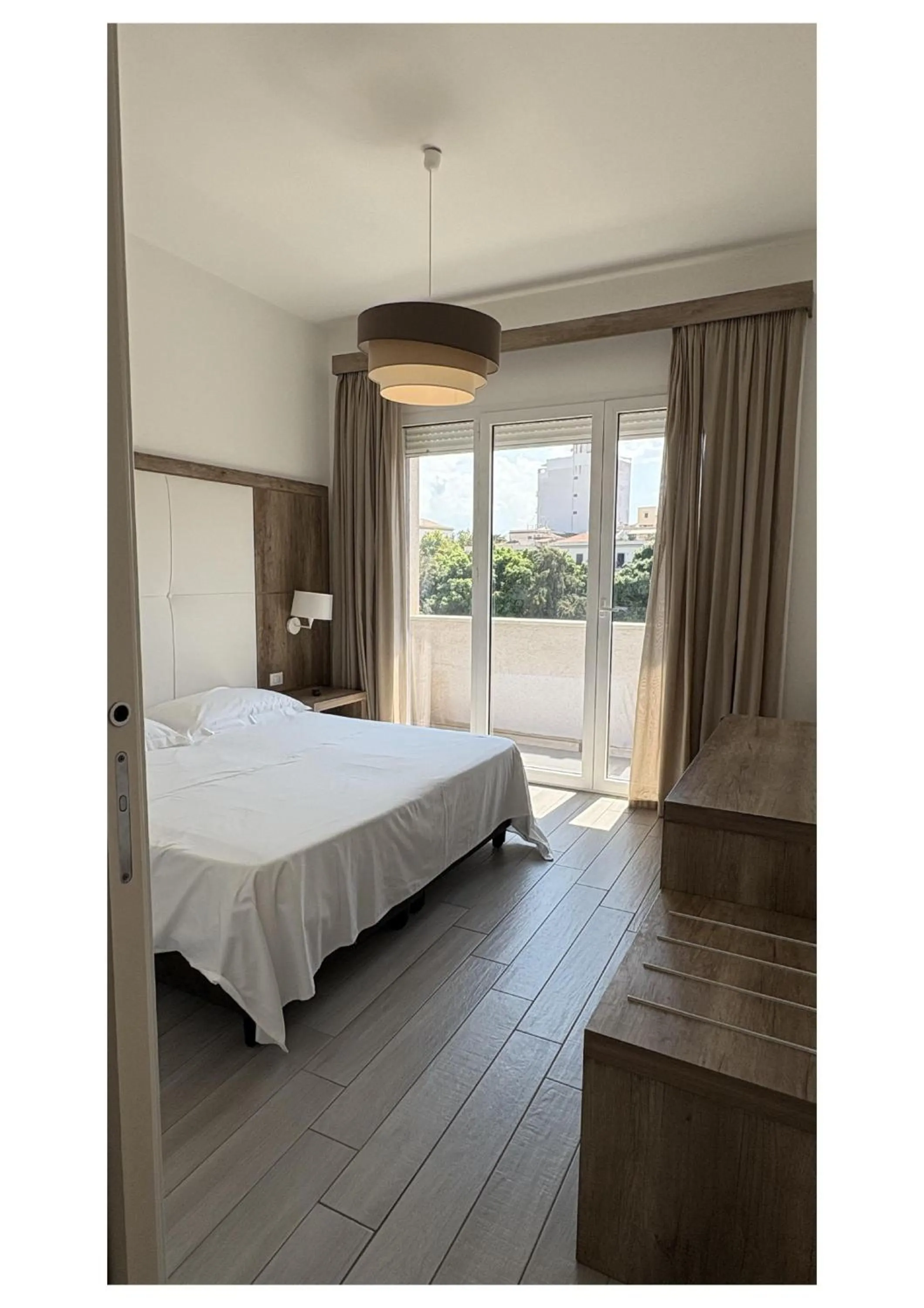 Bedroom, Bed in Hotel Pontemare