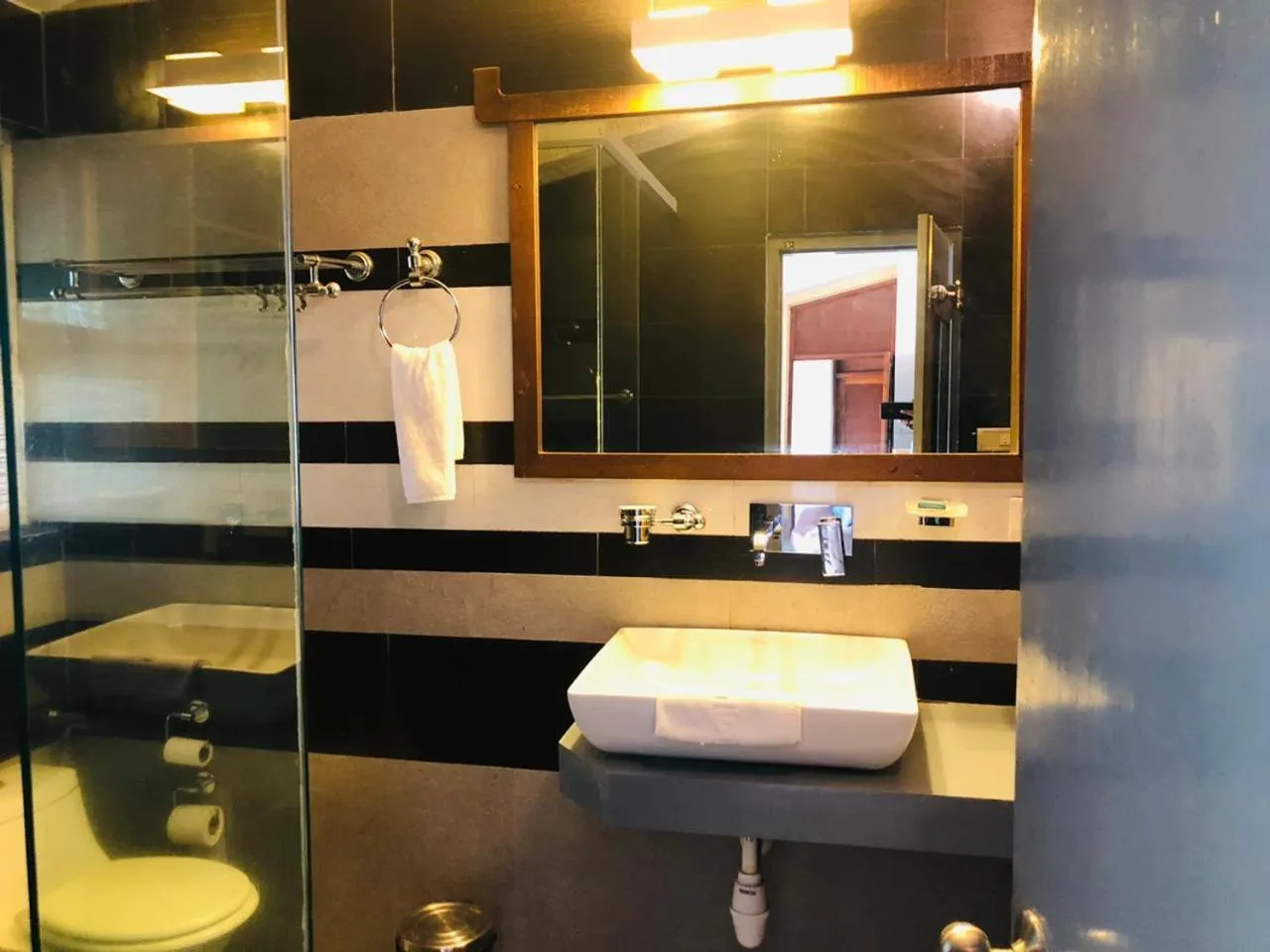 Bathroom in Casa Vagator