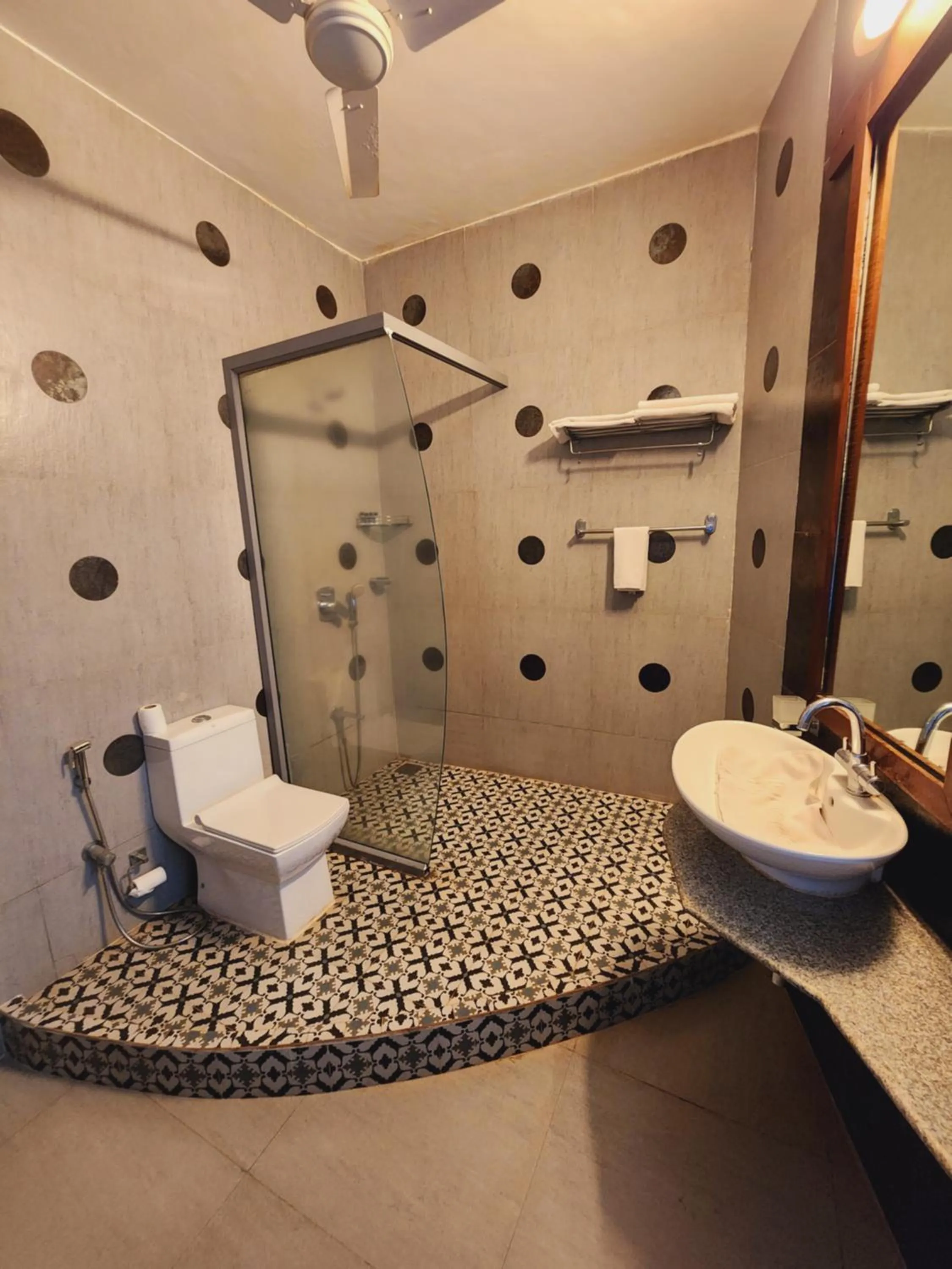 Bathroom in Casa Vagator