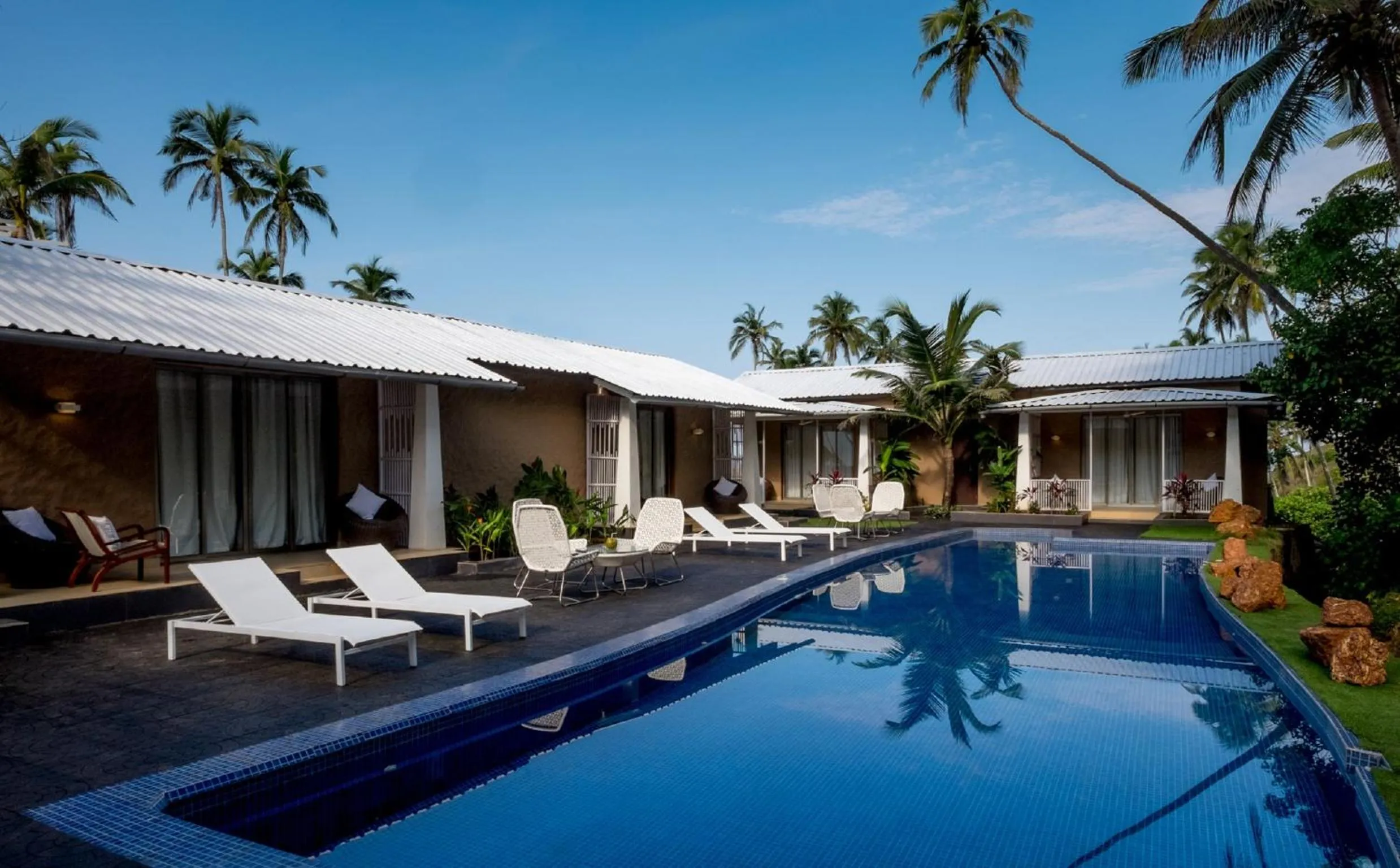 Property building in Casa Vagator