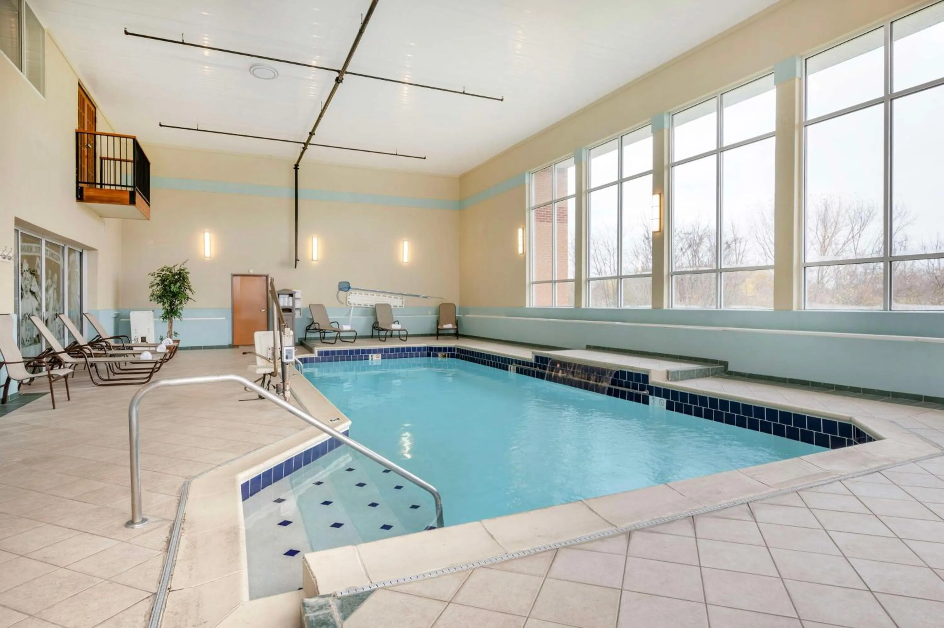 Pool view in Best Western Circus City Inn