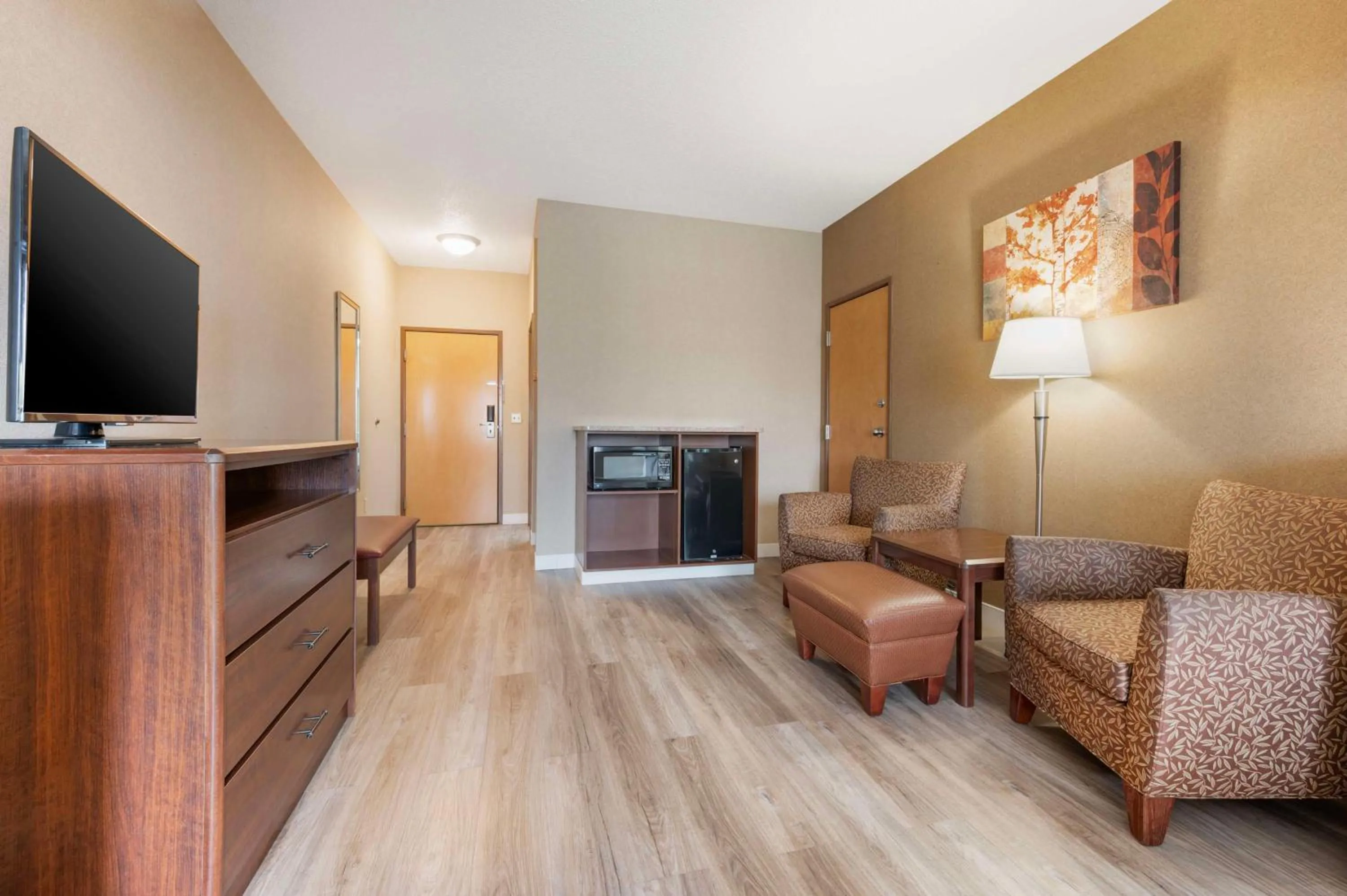 Bedroom in Best Western Circus City Inn