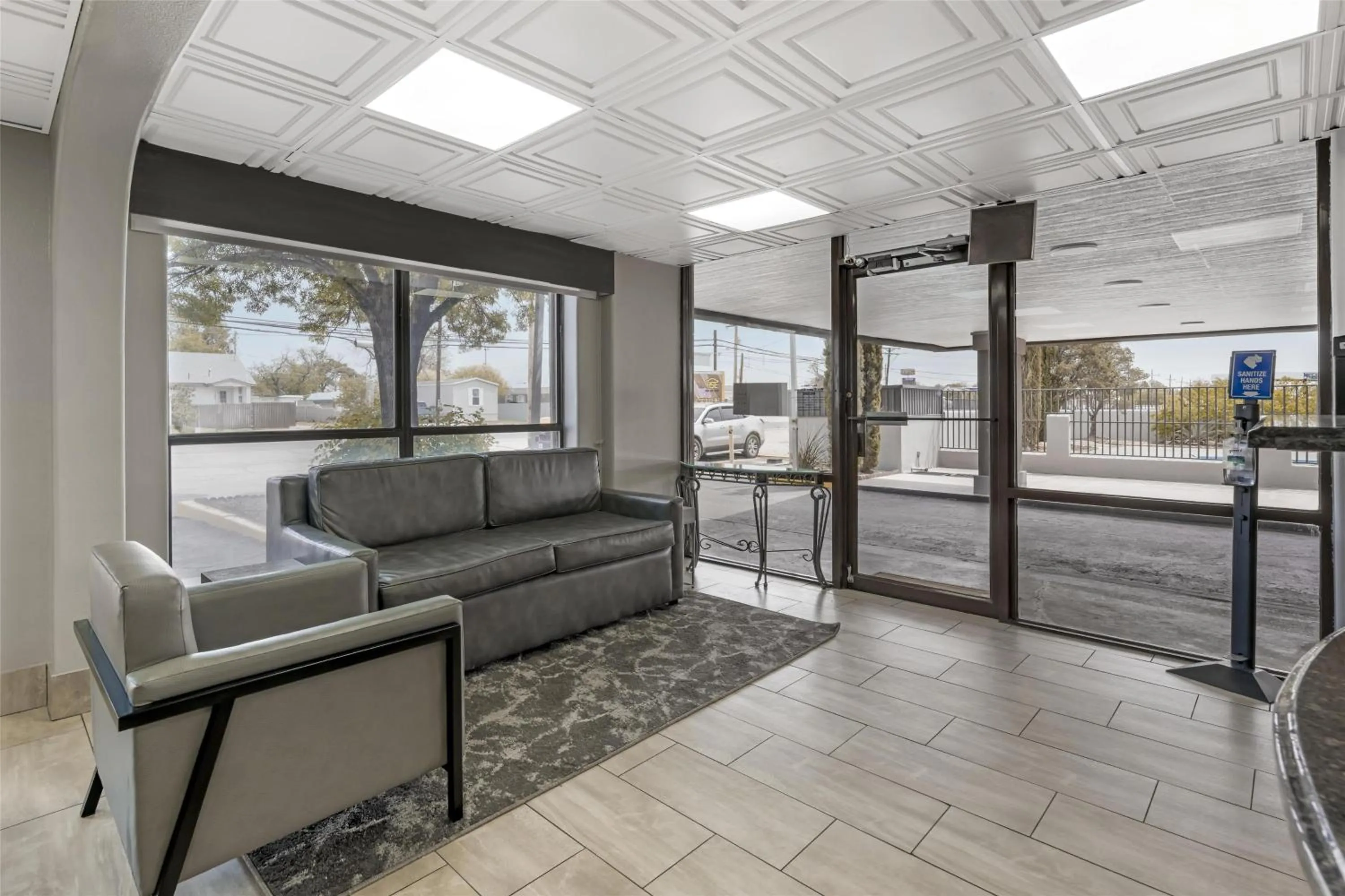 Lobby or reception in Best Western Executive Inn