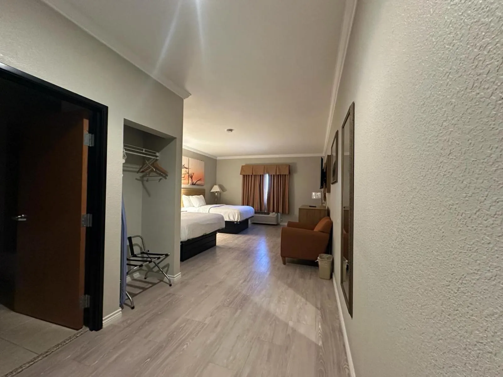 Bed in Days Inn by Wyndham Copperas Cove