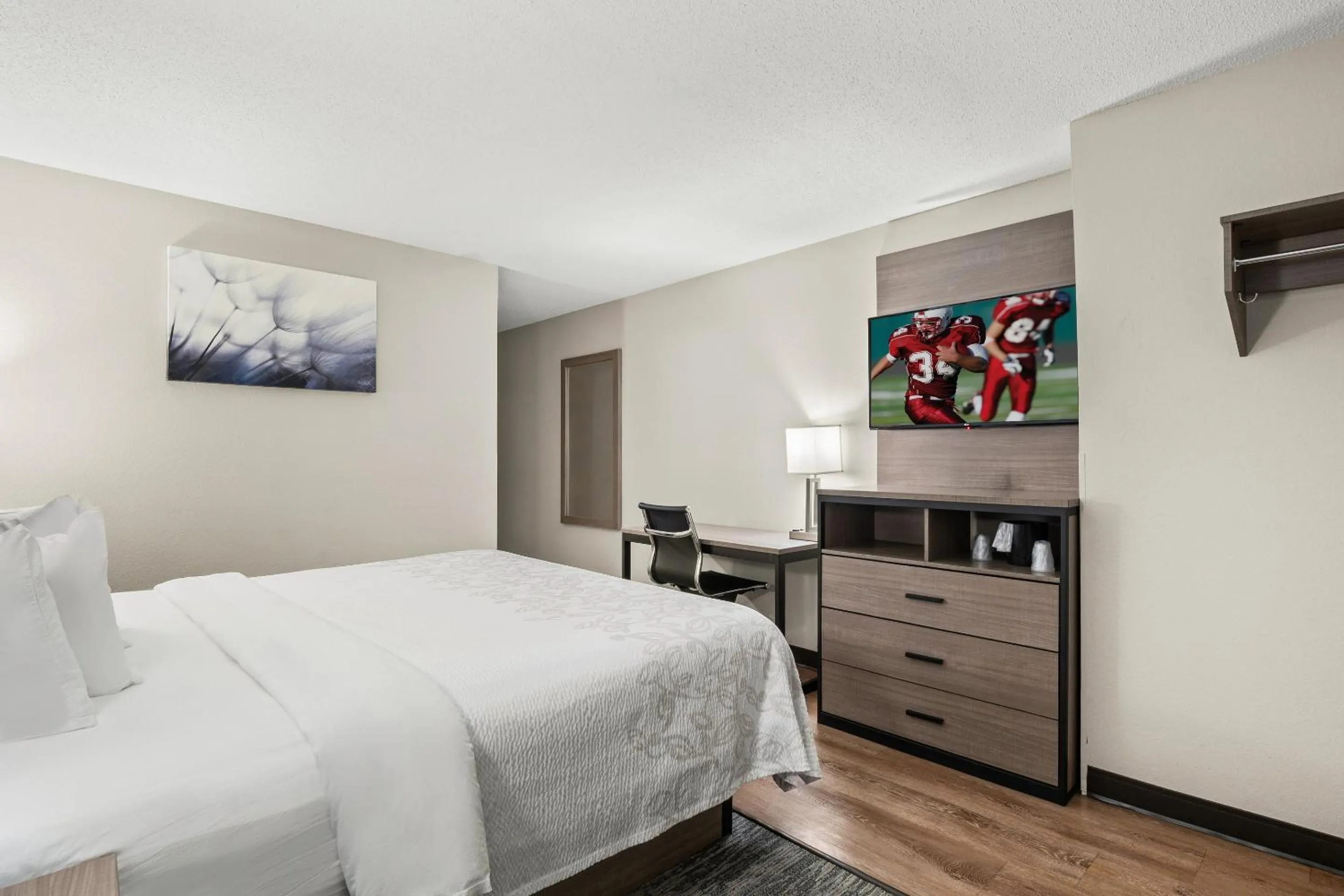 Photo of the whole room, Bed in Red Roof PLUS Belleville