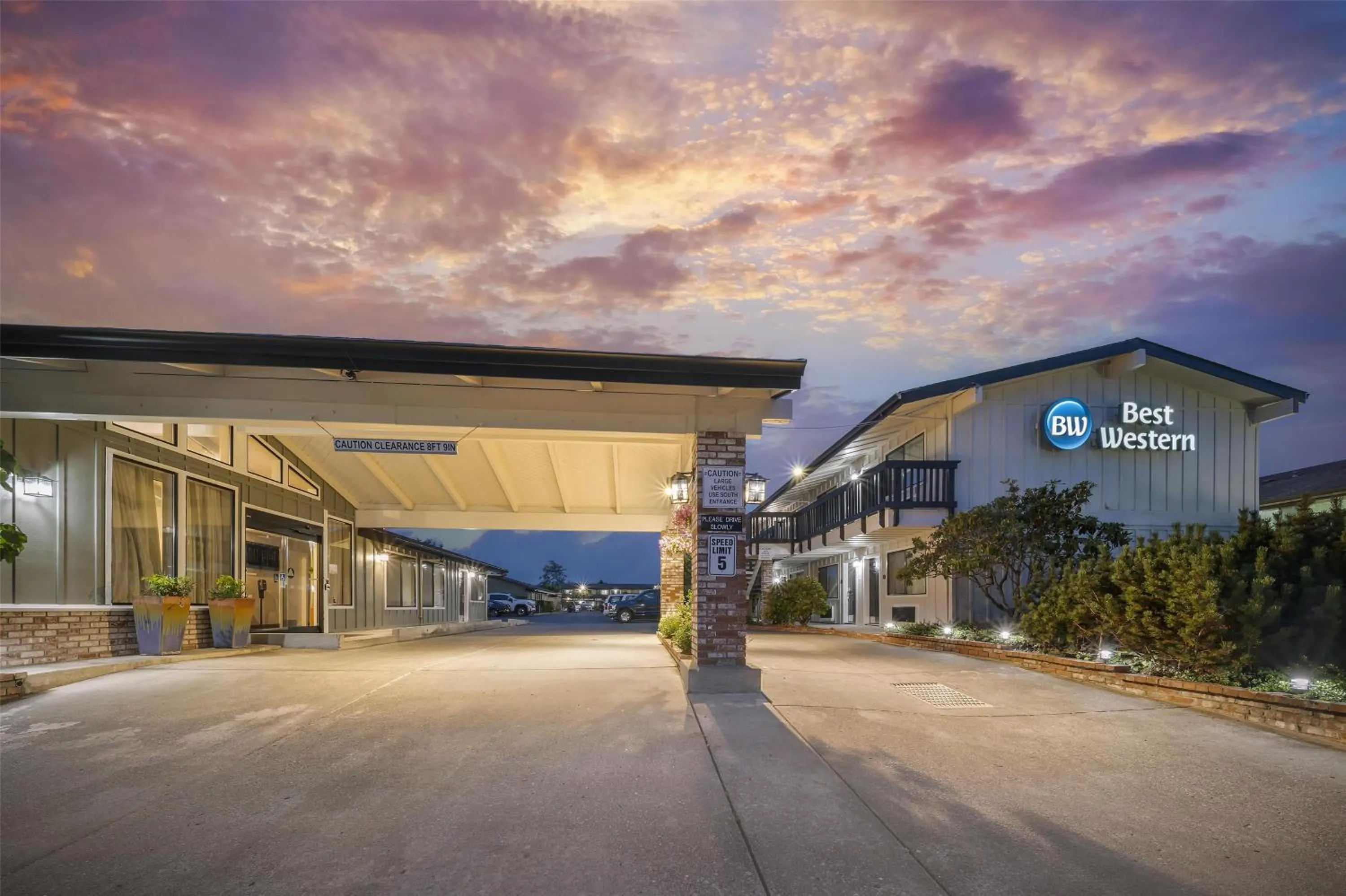 Property building in Best Western Arcata Inn