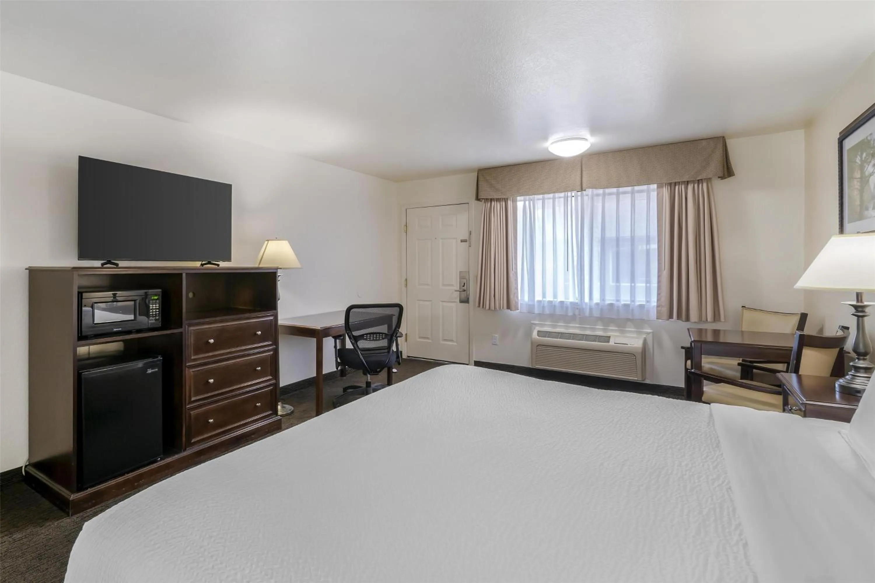 Bedroom, Bed in Best Western Arcata Inn