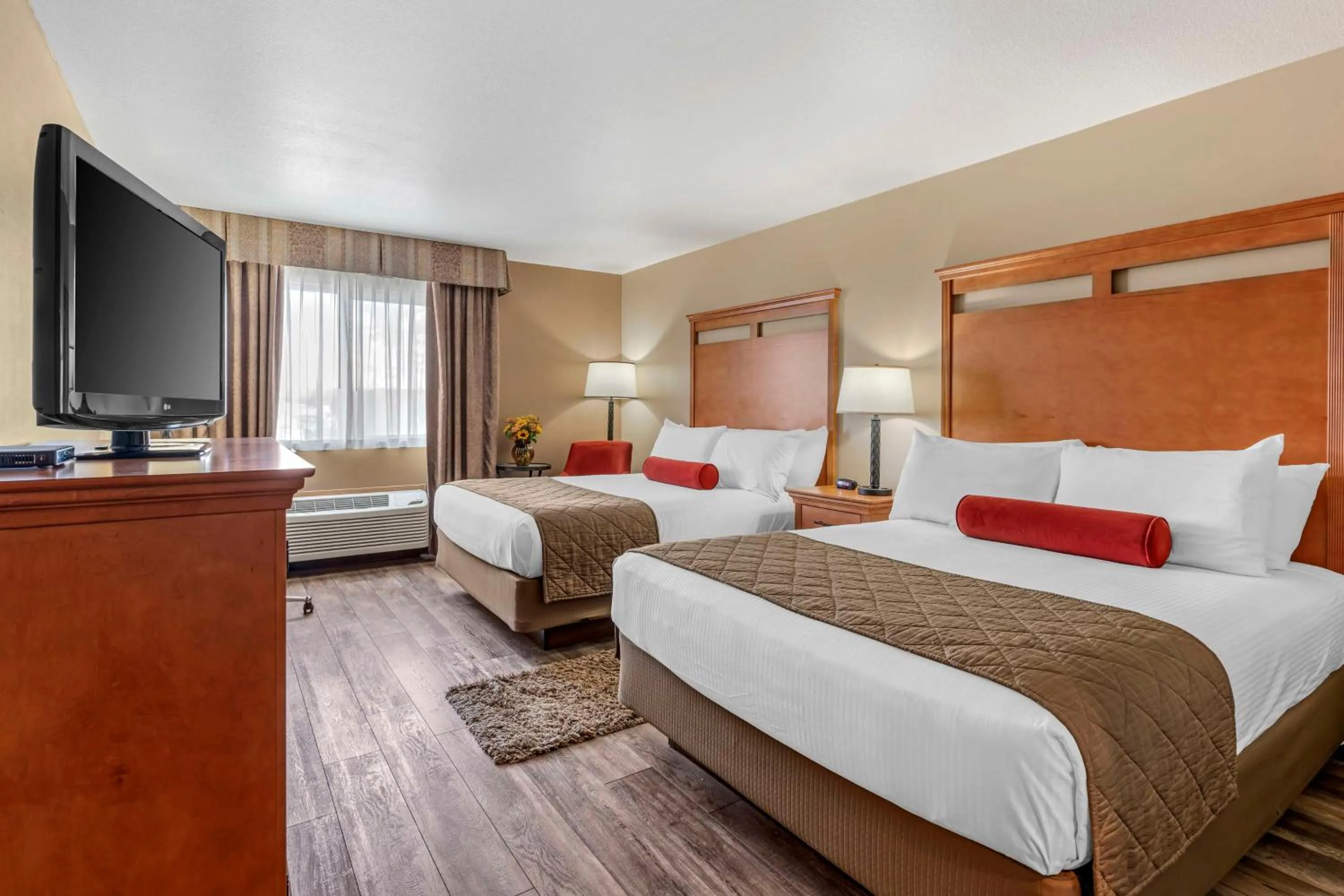 Bedroom, Bed in Best Western Rory & Ryan Inns