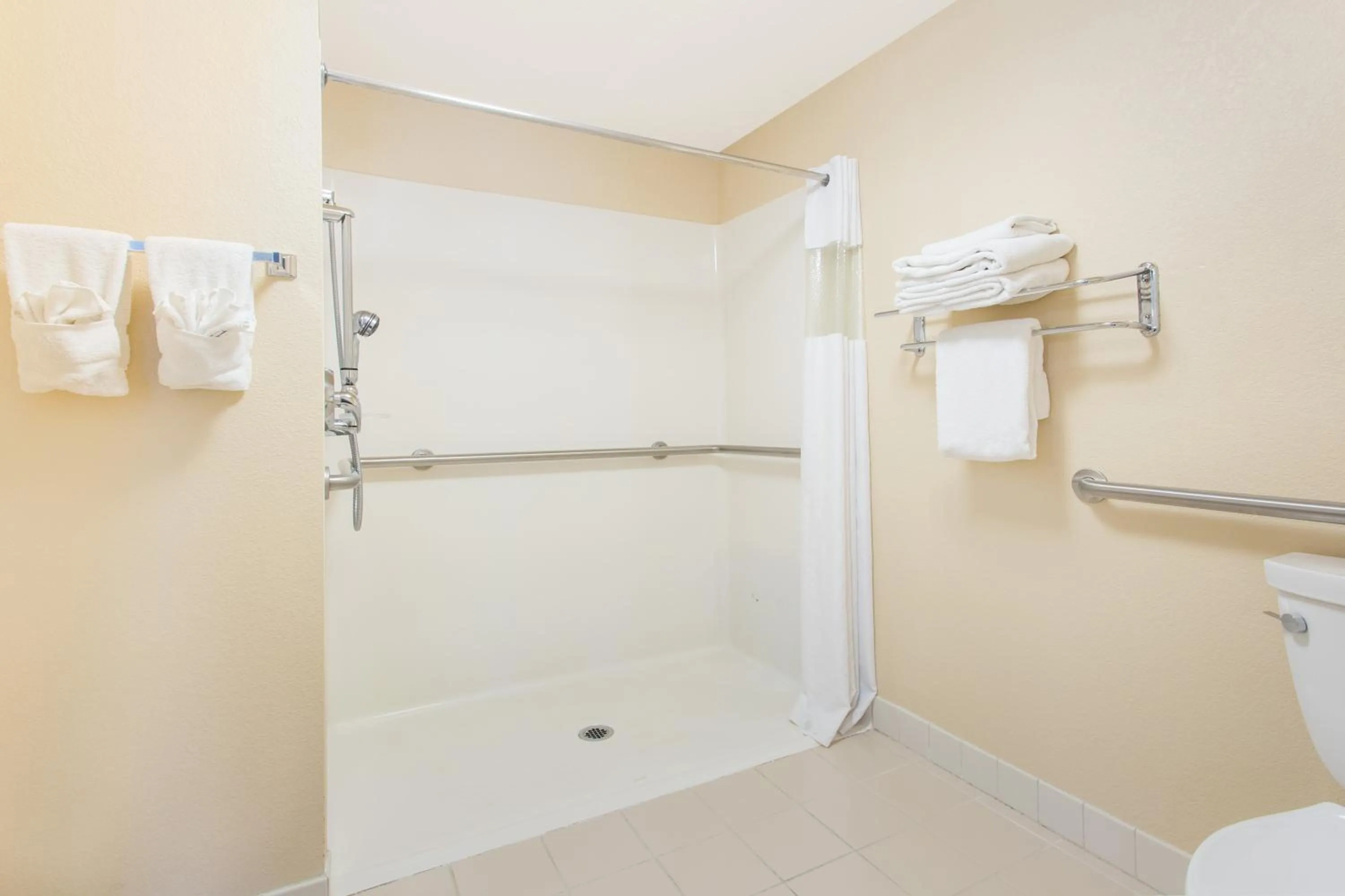 Shower in Baymont by Wyndham Plymouth