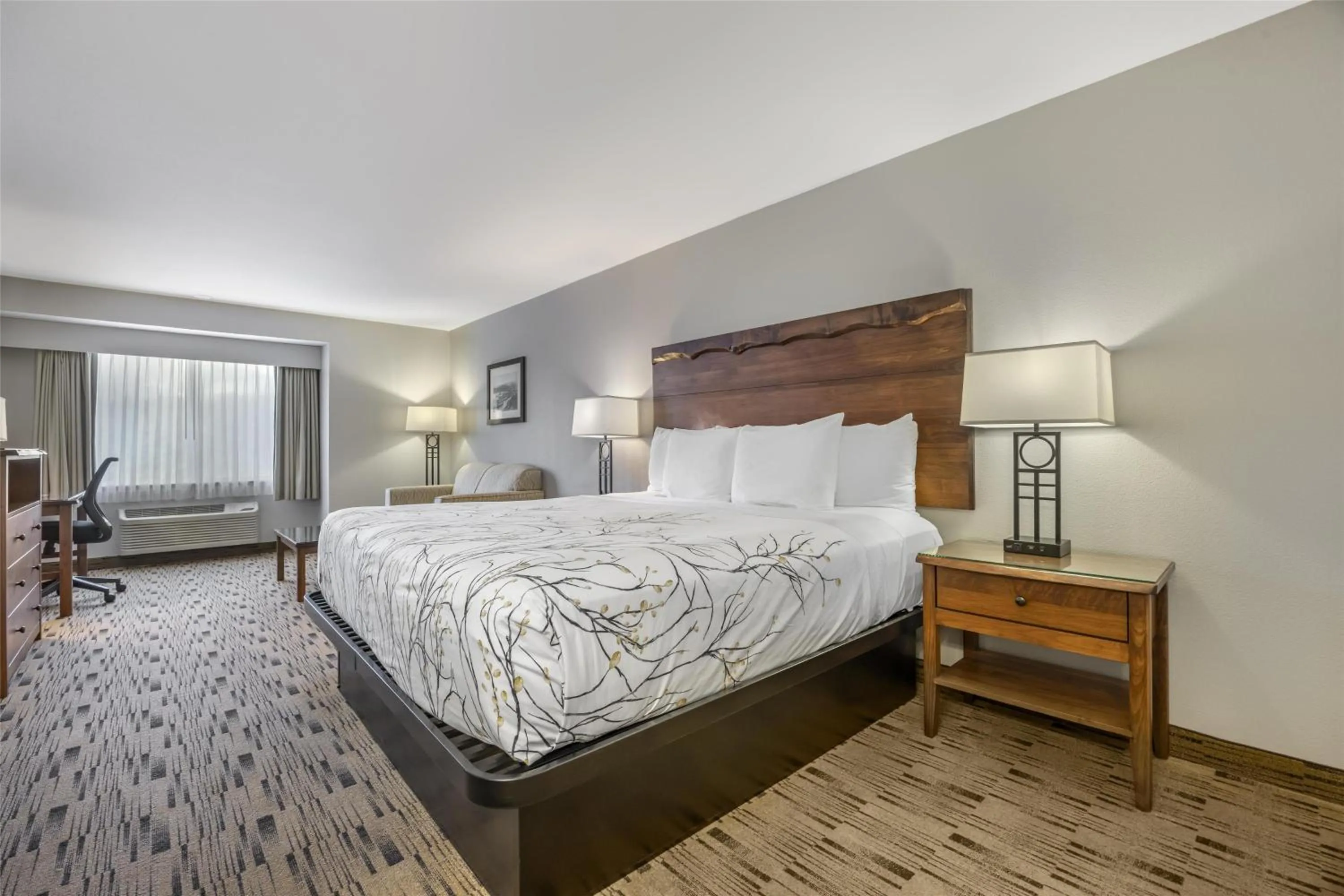 Bedroom, Bed in Best Western Plus Columbia River Inn