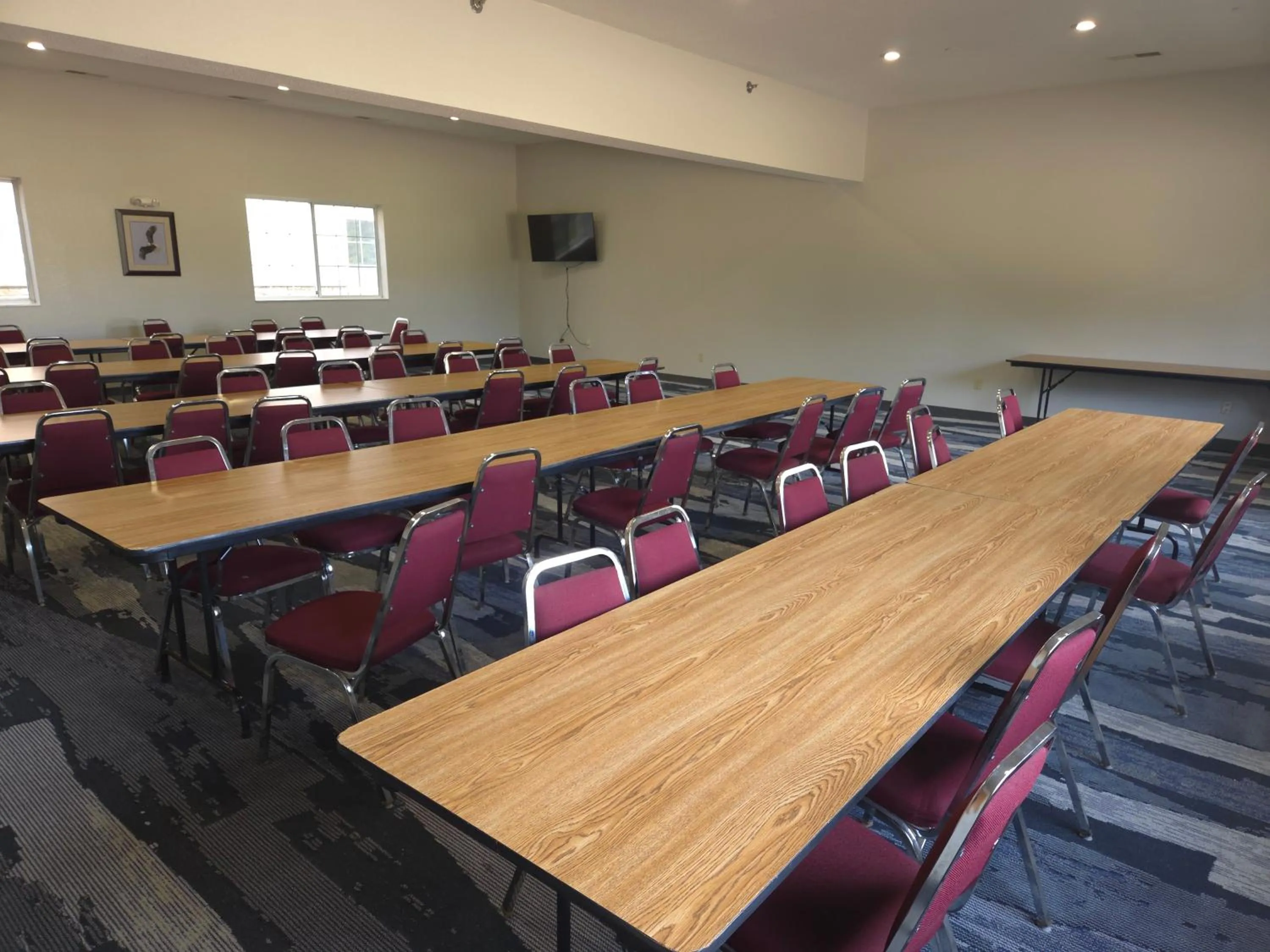 MainStay Suites LeClaire - Quad Cities