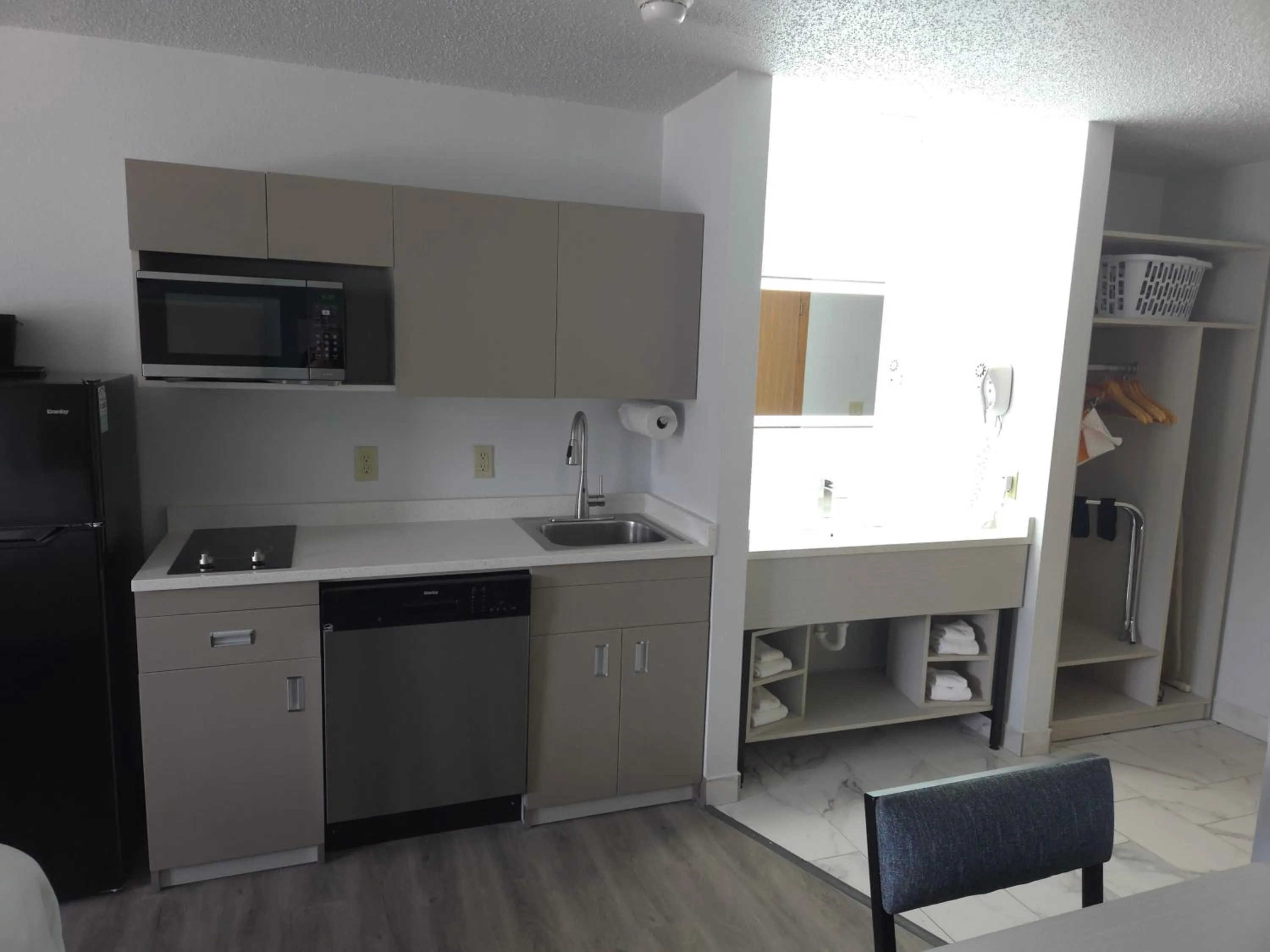 MainStay Suites LeClaire - Quad Cities