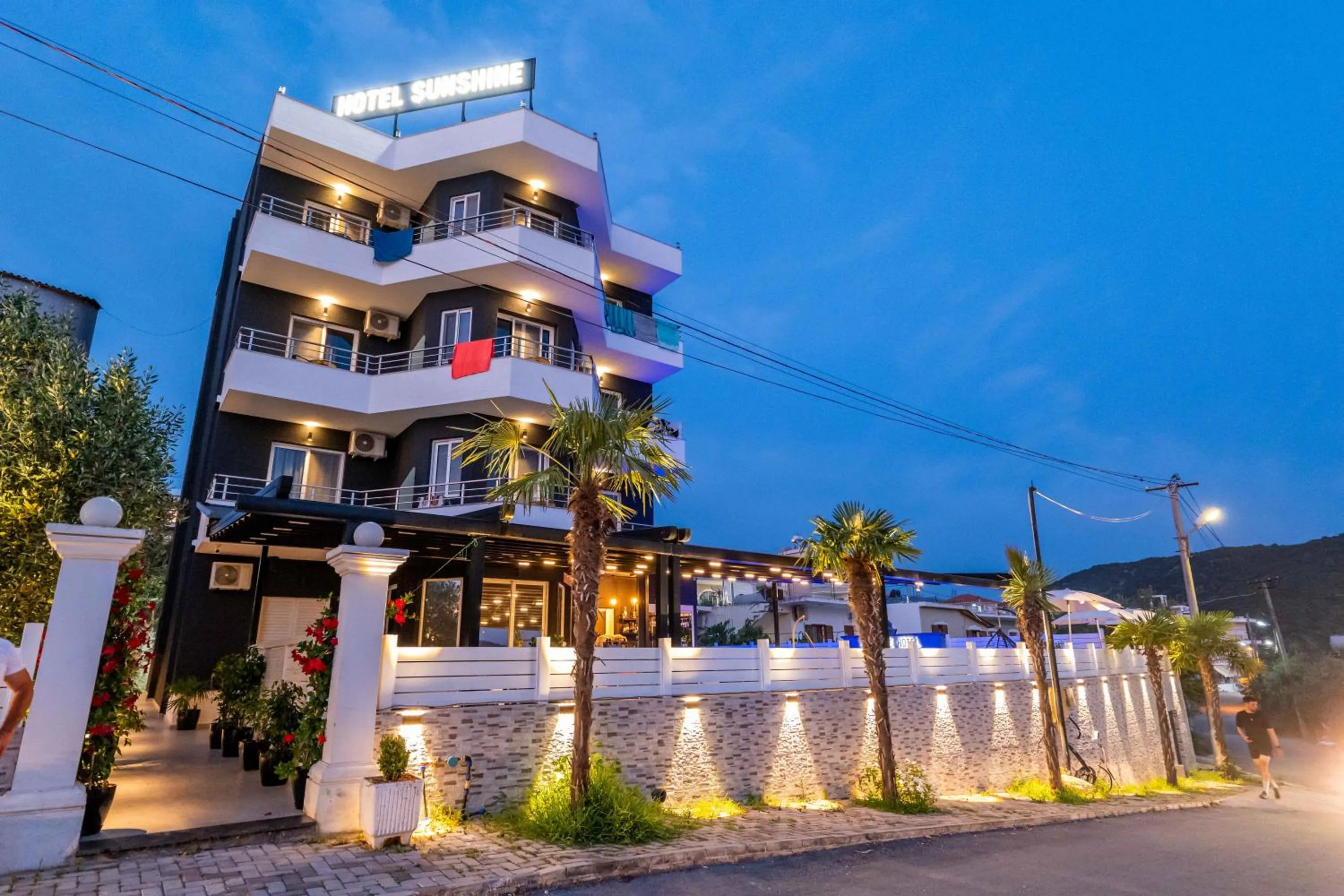 Property building in Sunshine Hotel