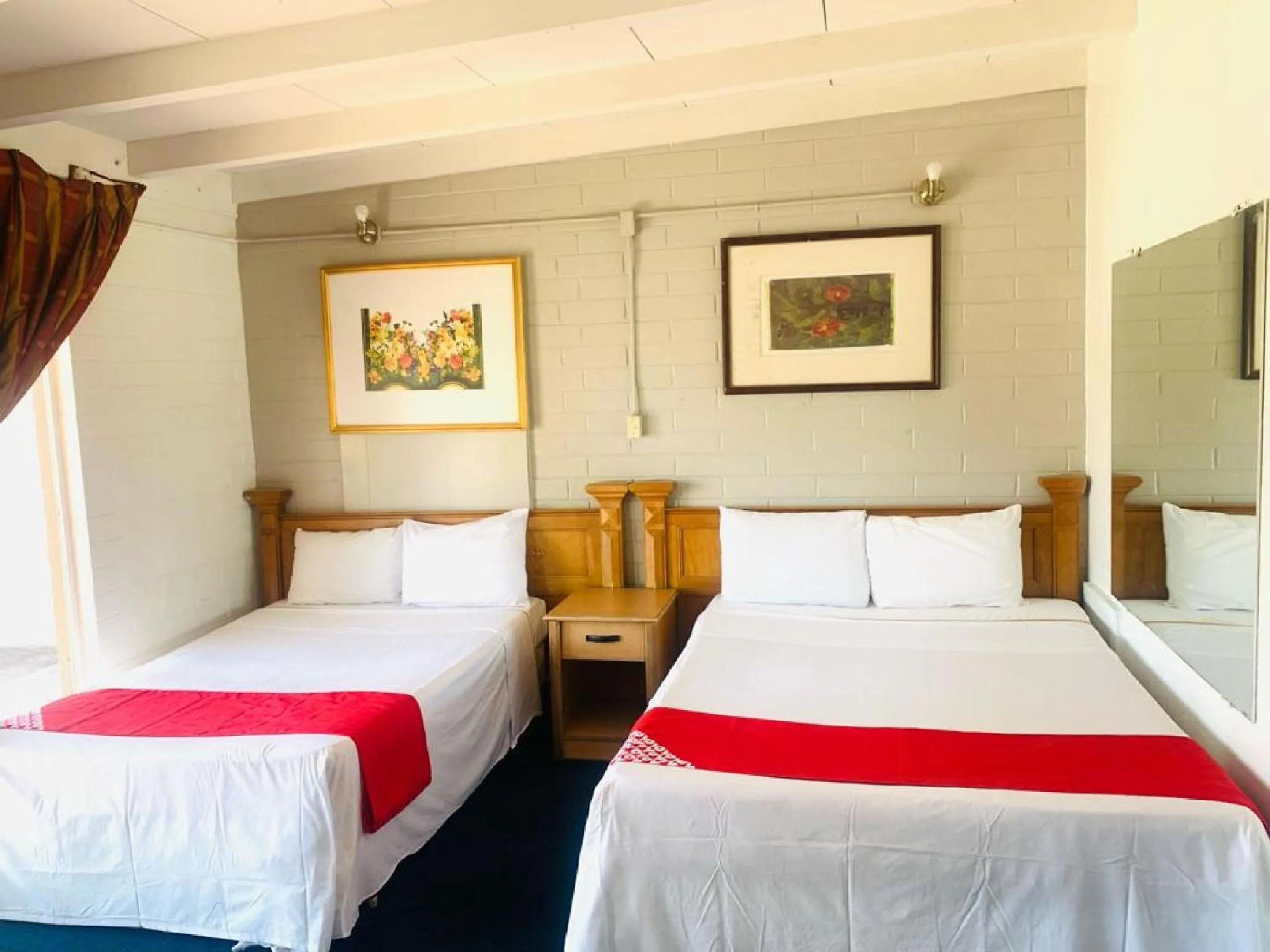 Bedroom, Bed in OYO Oasis Motel Las Vegas I-15