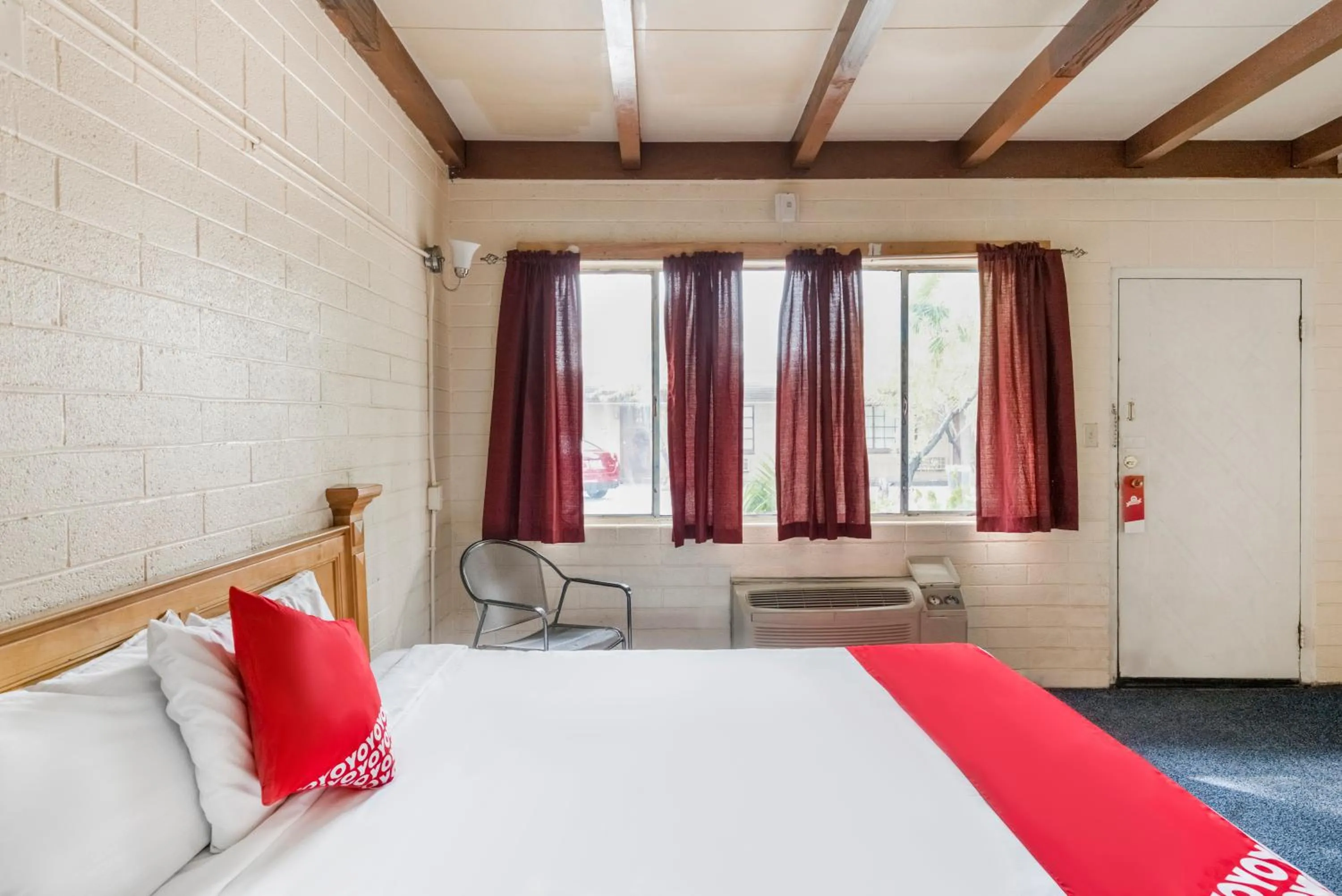 Bedroom, Bed in OYO Oasis Motel Las Vegas I-15