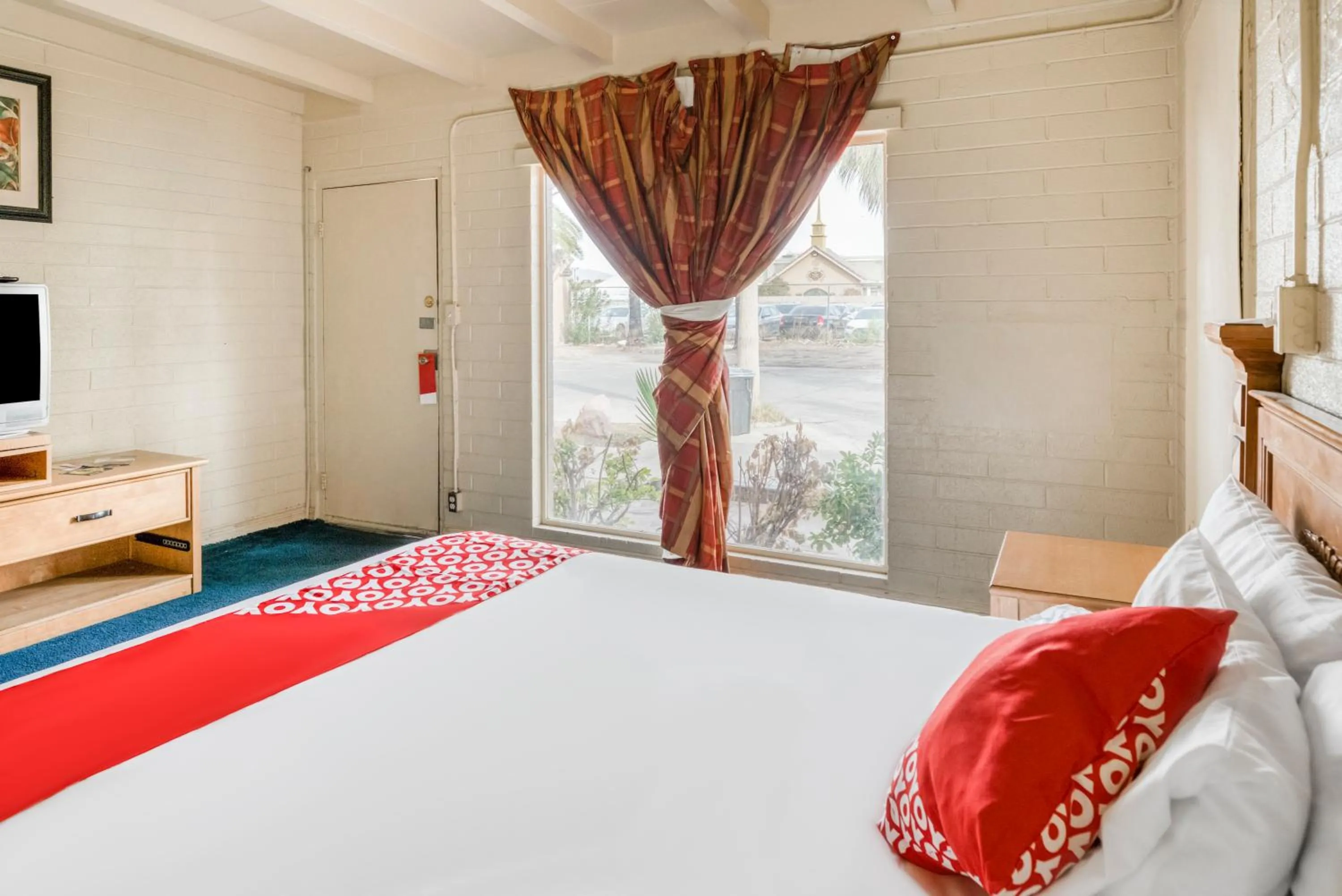 Bedroom, Bed in OYO Oasis Motel Las Vegas I-15