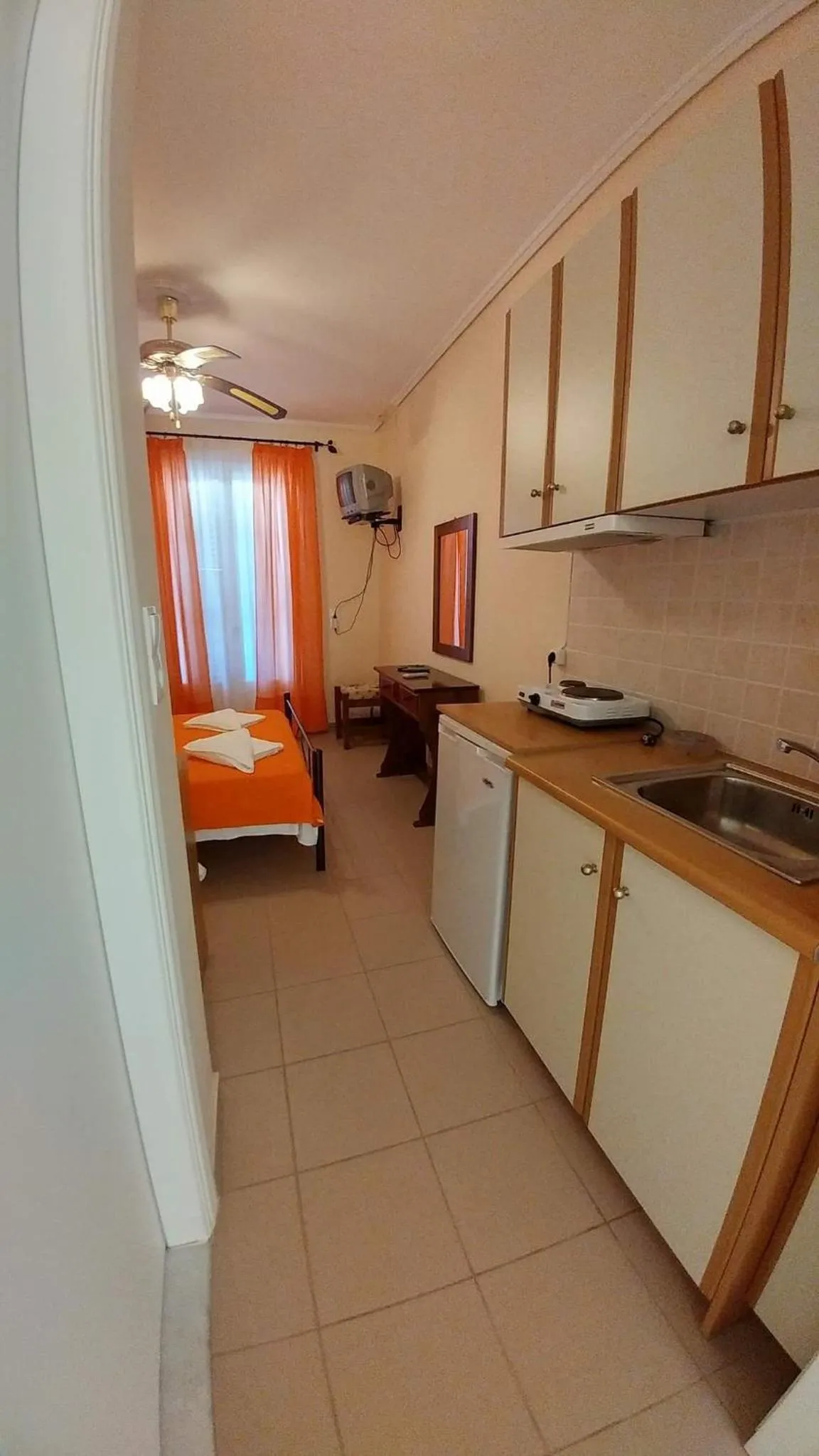 Photo of the whole room, Bed in Araxovoli Studios - Aραξοβόλι Lefkada