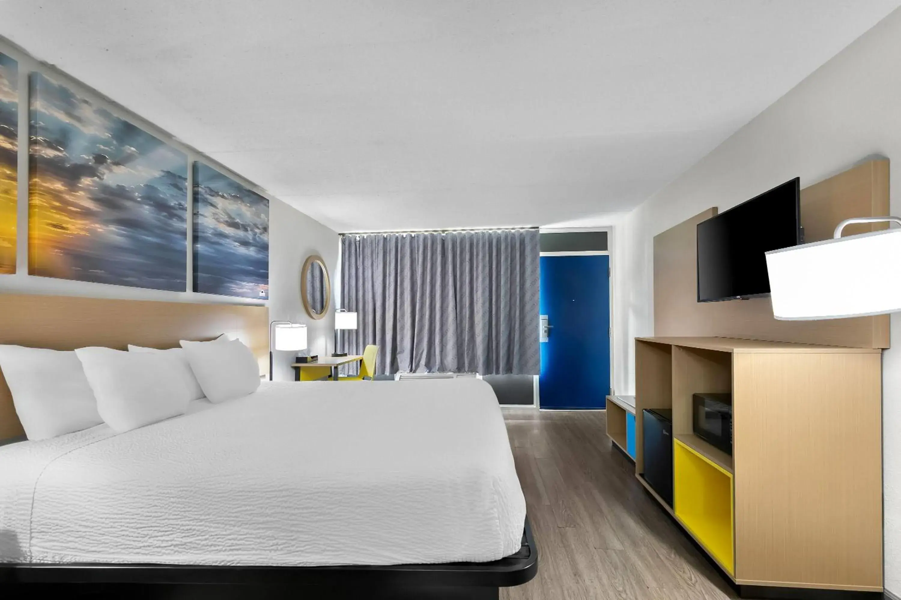 King Studio - Non-Smoking in Days Inn by Wyndham Seneca-Clemson King Studio - Non-Smoking in Days Inn by Wyndham Seneca-Clemson