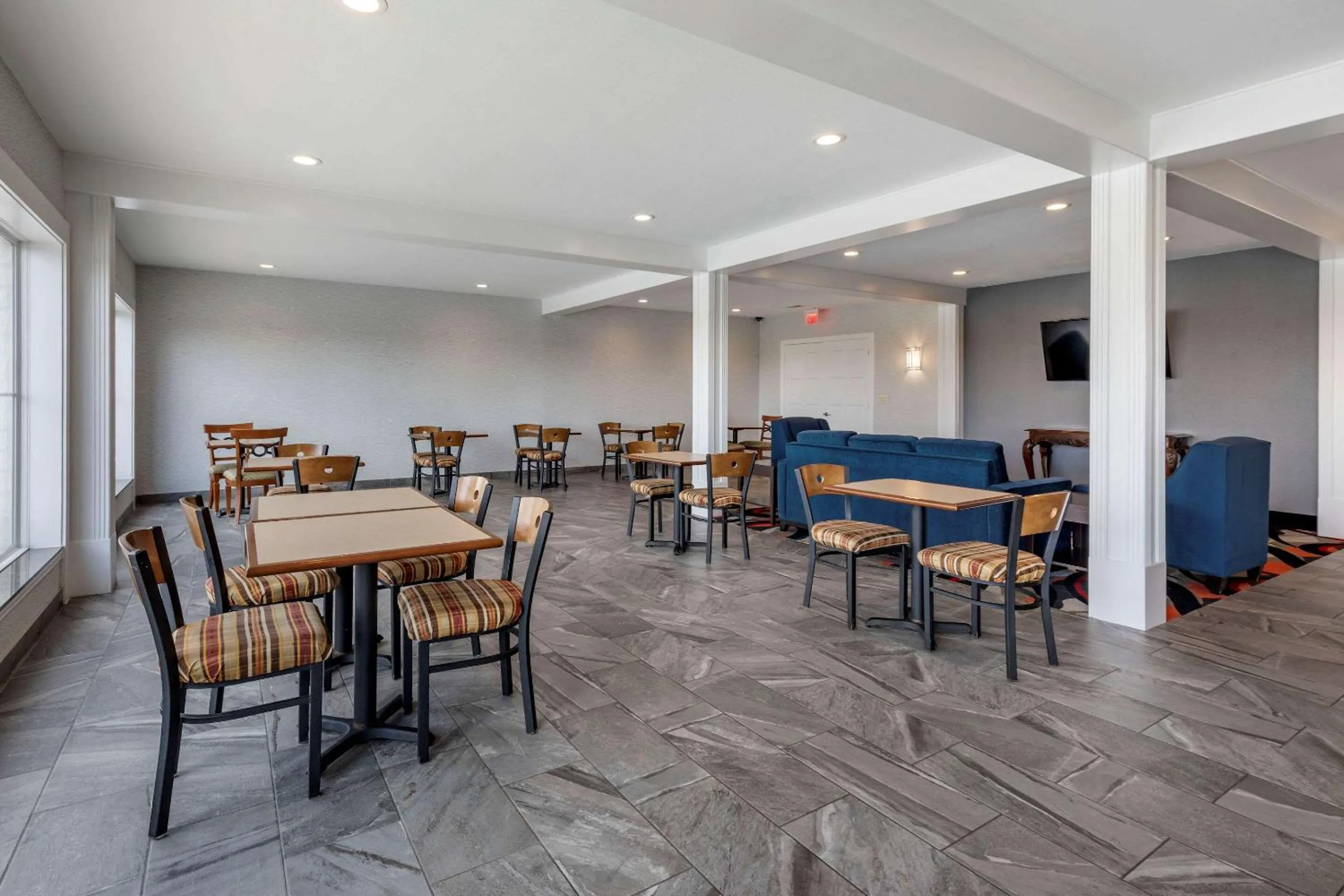 Breakfast in Comfort Inn & Suites Gatesville