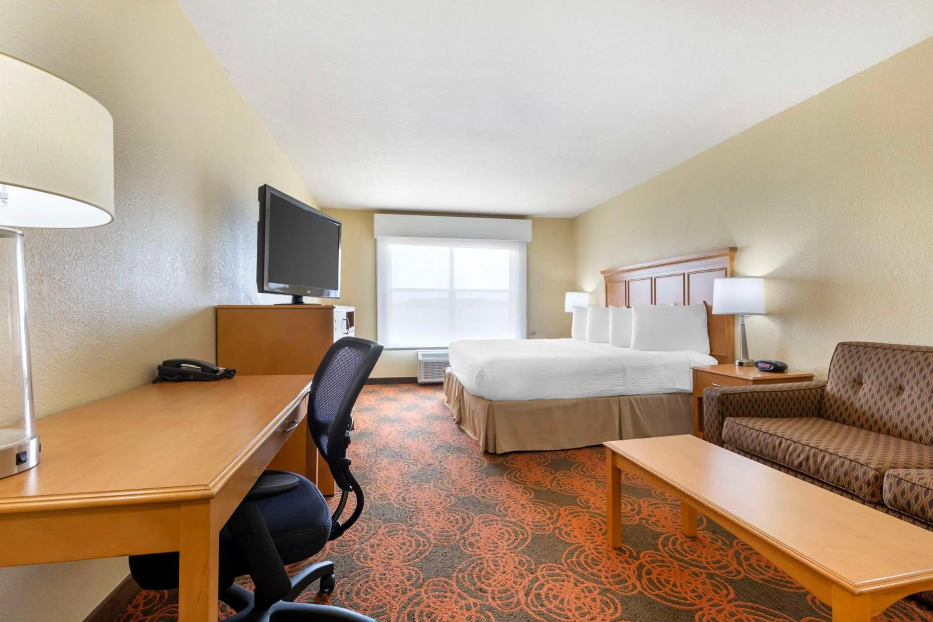 Bedroom, Bed in Best Western Plus Waco North