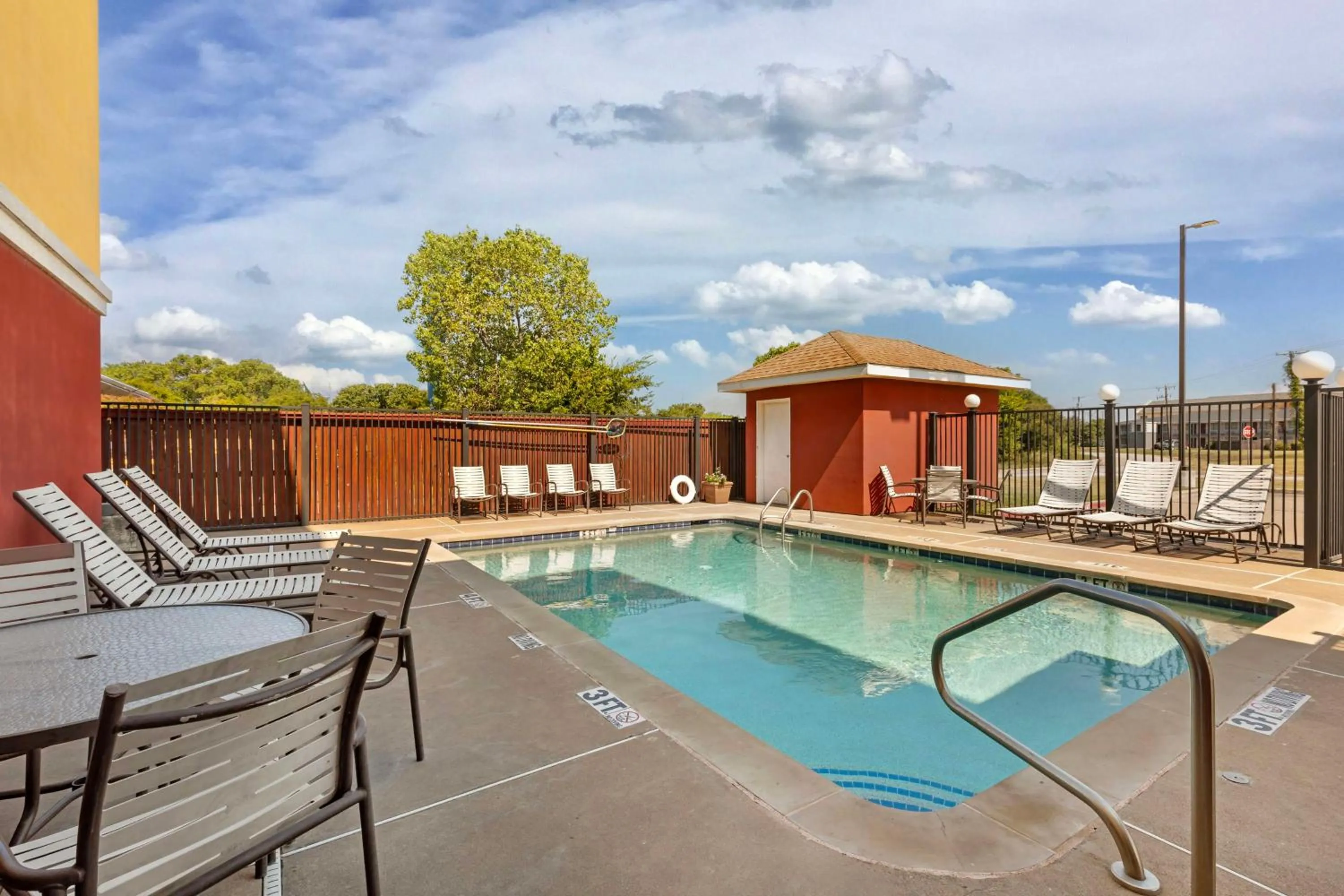 Pool view in Best Western Plus Waco North
