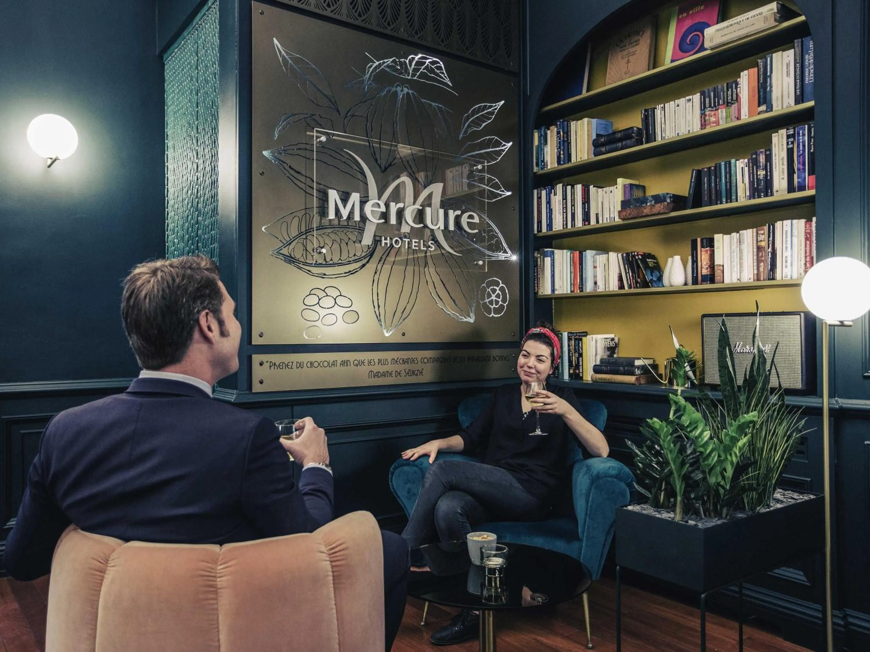 Lounge or bar in Hôtel Mercure Bayonne Centre Le Grand Hotel