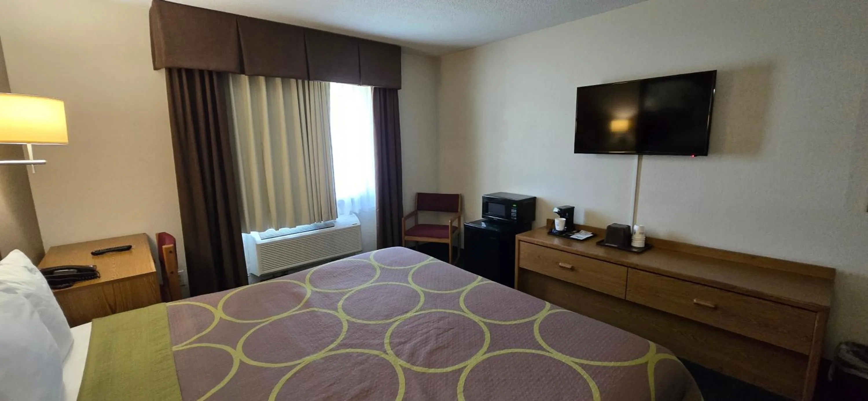 Bedroom, Bed in Super 8 by Wyndham Rogers Minnesota