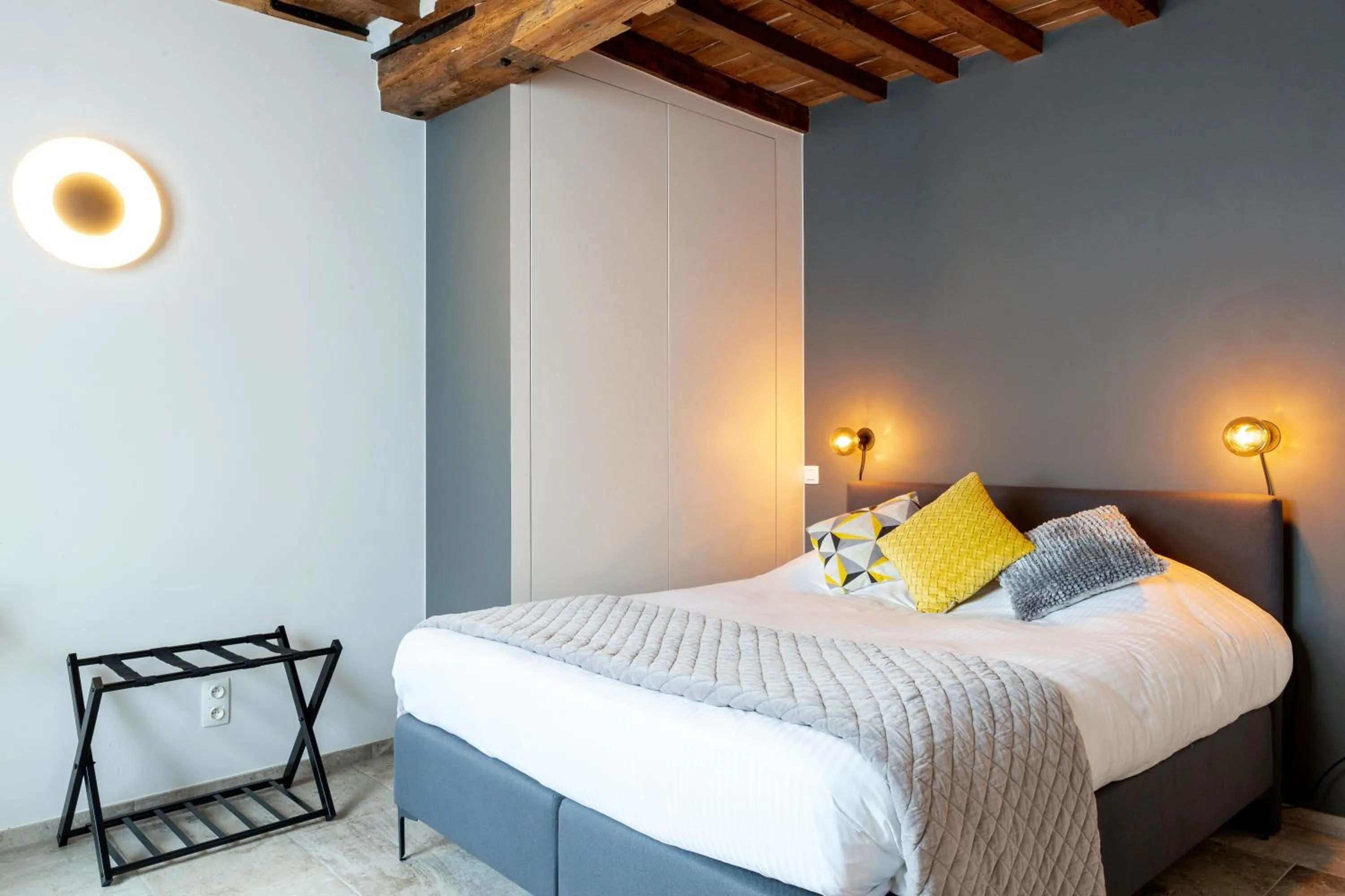 Bedroom, Bed in La Clé Brugge
