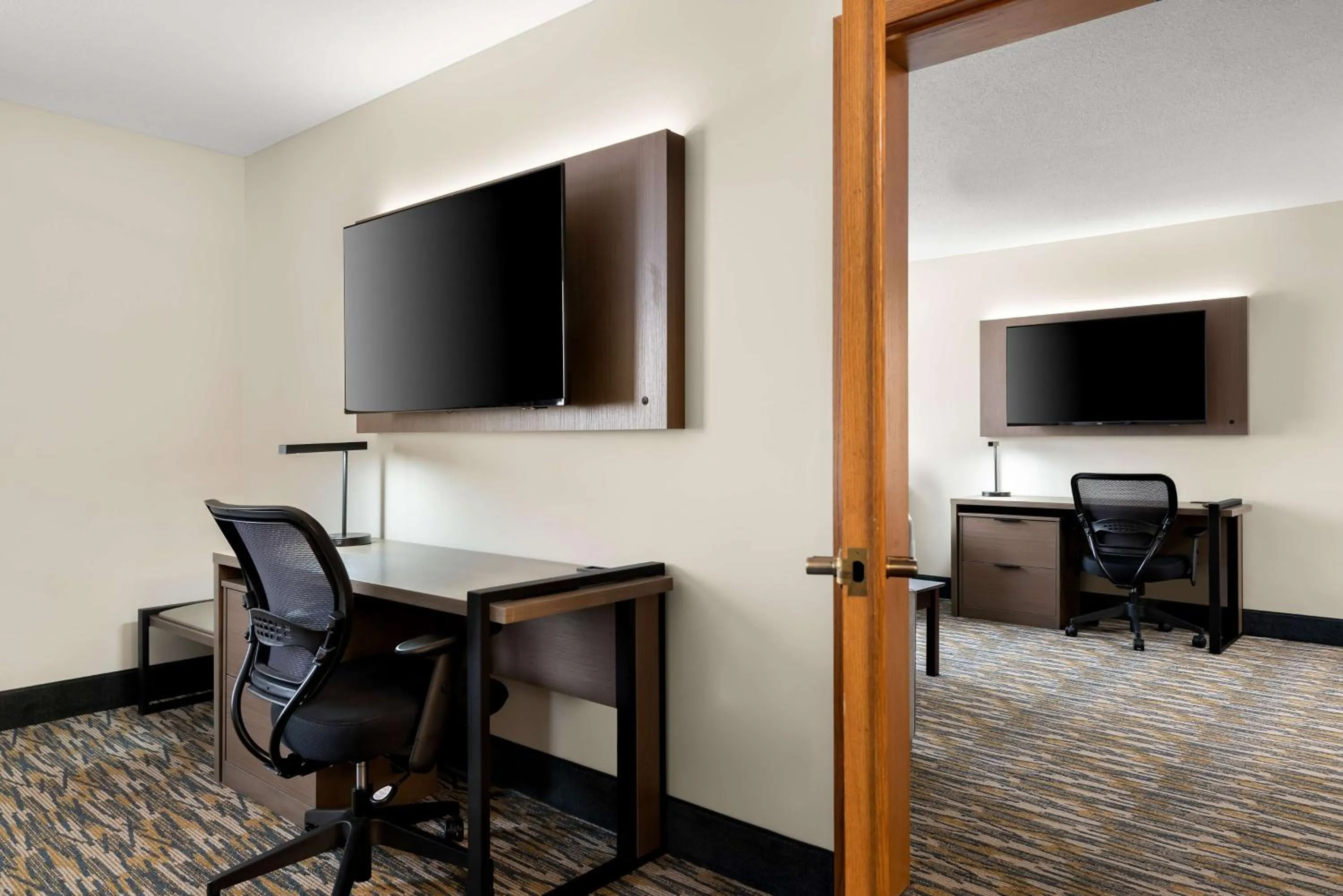 Bedroom in Best Western Inn