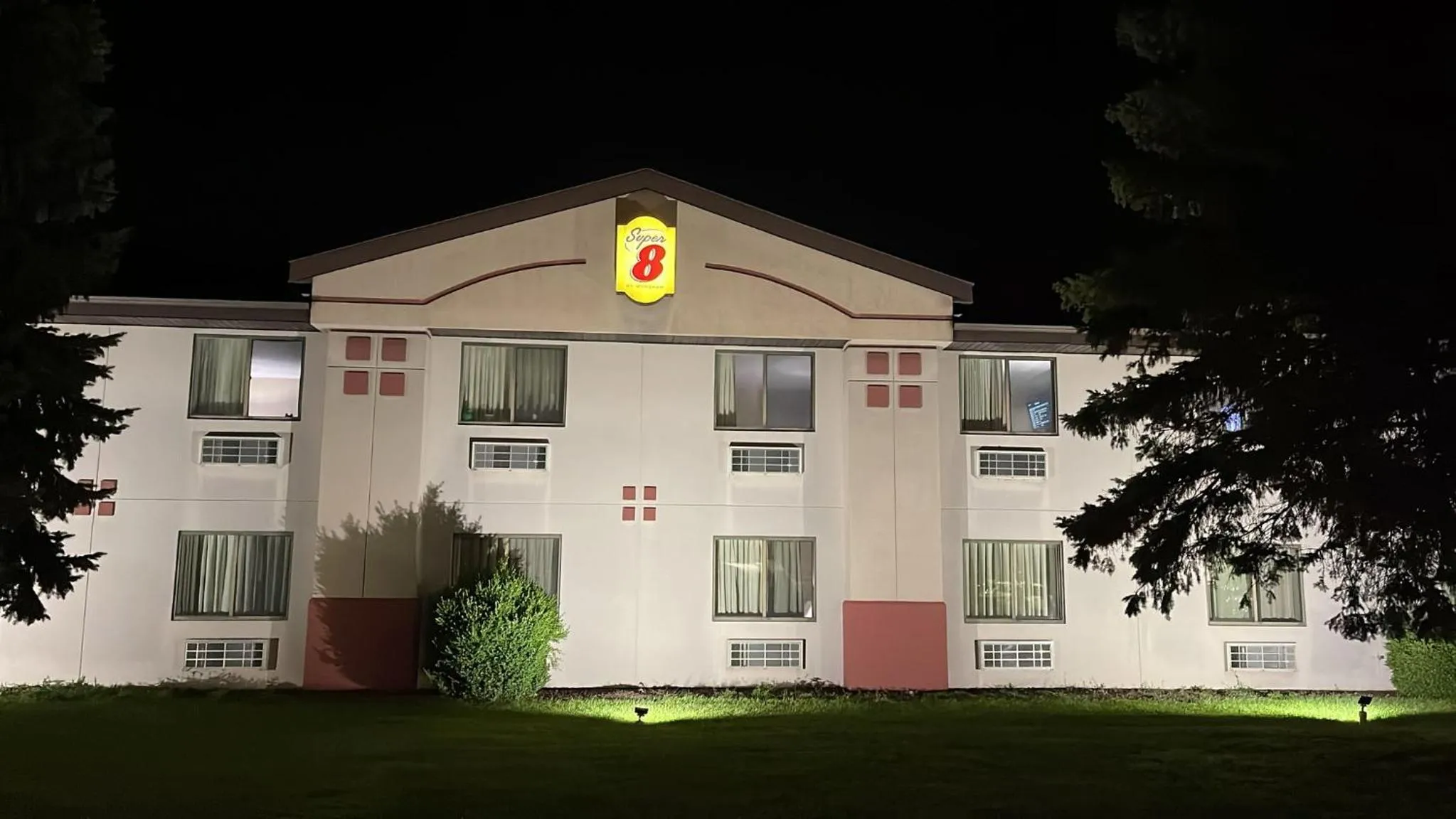 Property building in Super 8 by Wyndham Ithaca