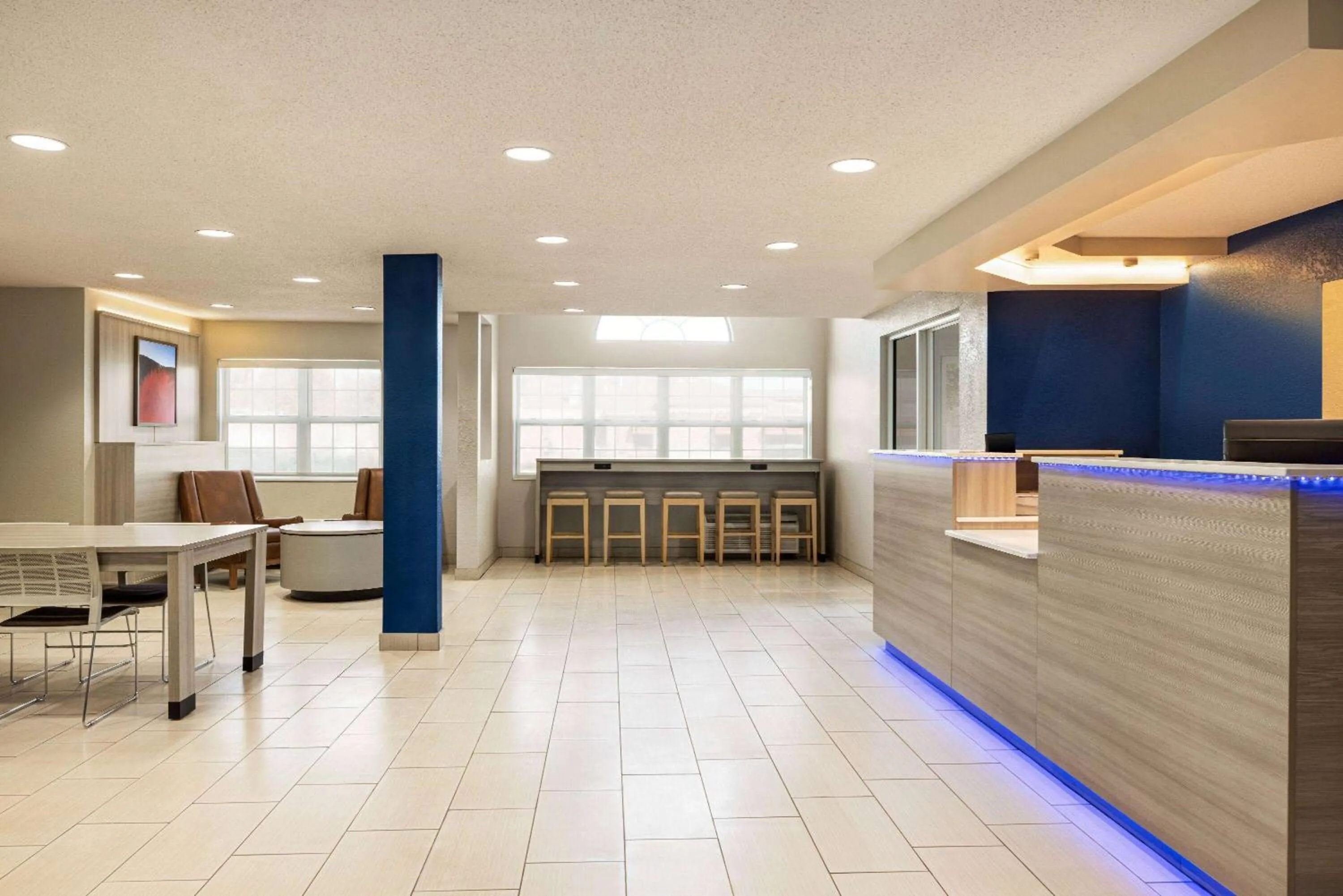 Lobby or reception in Microtel Inn & Suites by Wyndham New Ulm