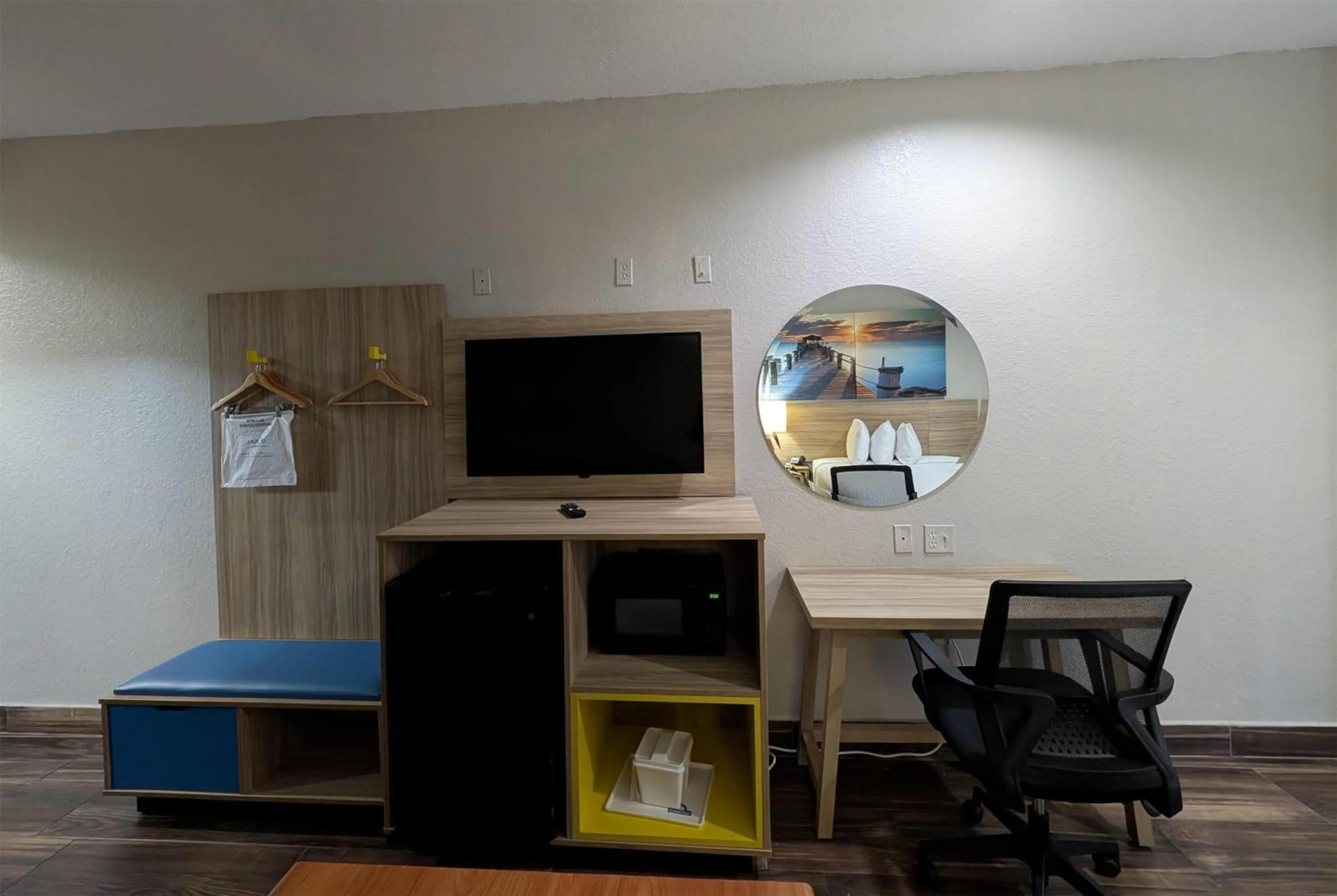 Photo of the whole room in Days Inn & Suites by Wyndham Tampa/Raymond James Stadium