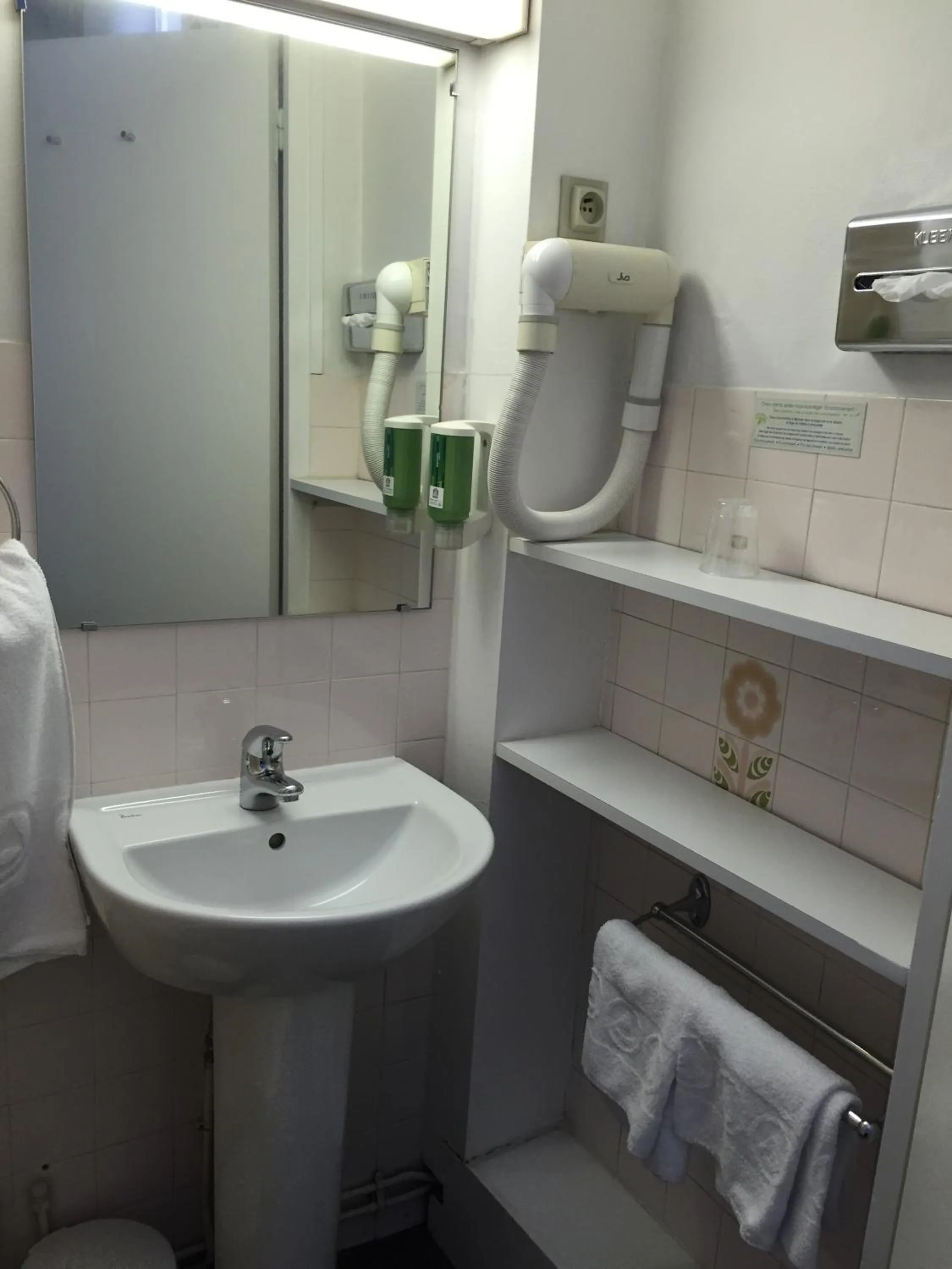 Bathroom in Grand Hotel de L'Univers