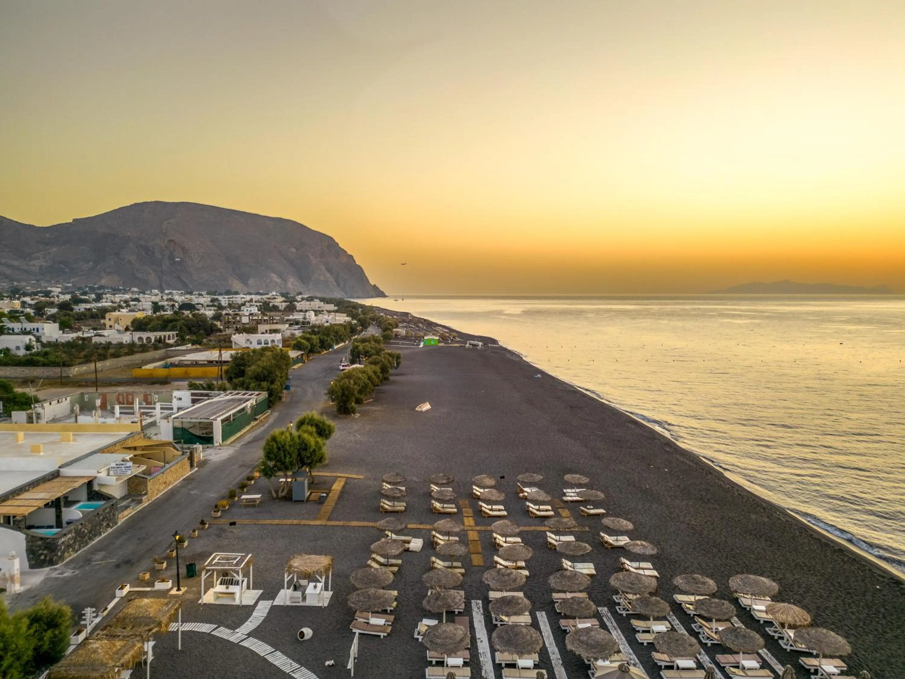 Cyclops Beach Apartments
