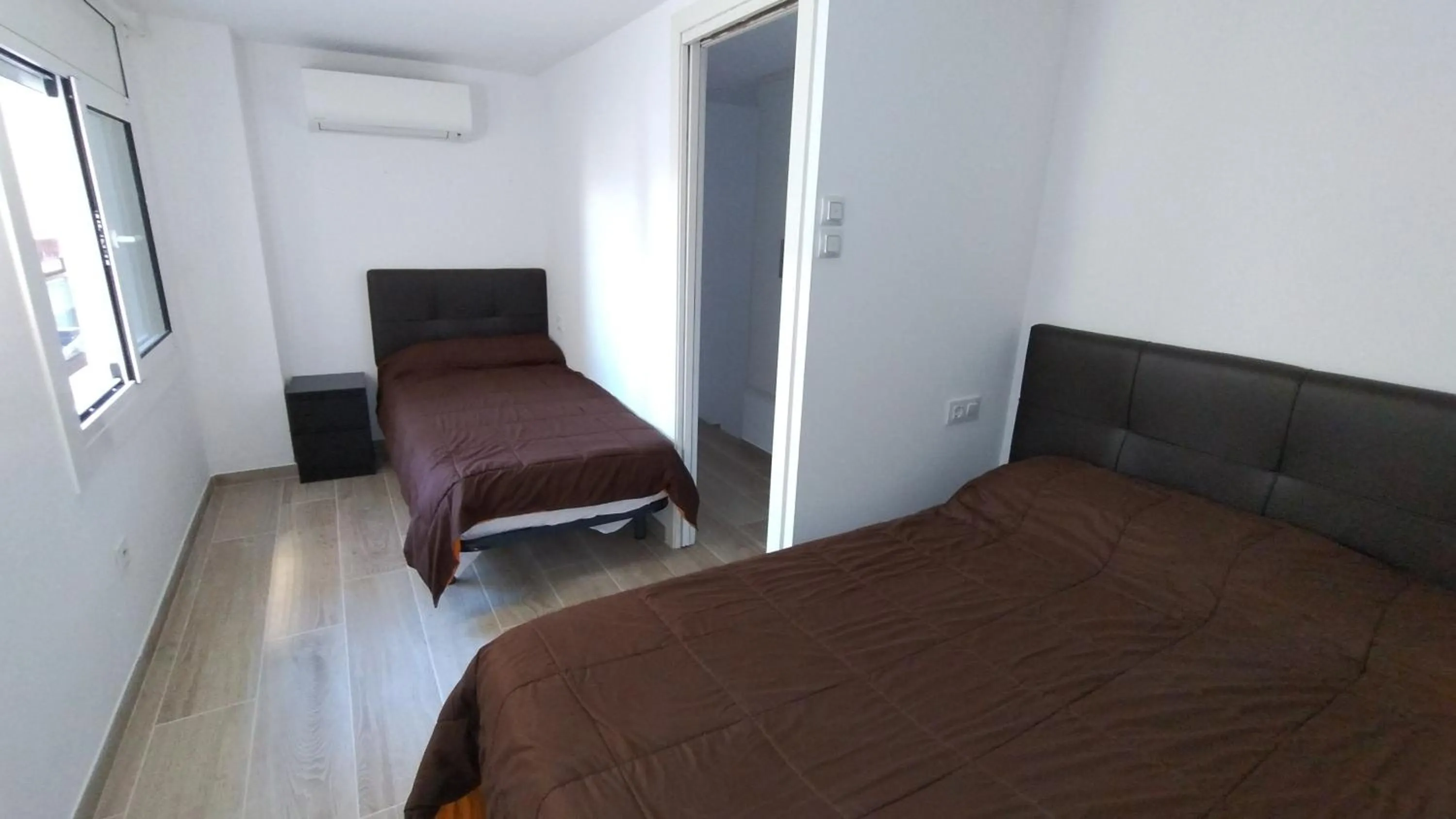 Bedroom, Bed in Rosesapparts A20deMar Triplex