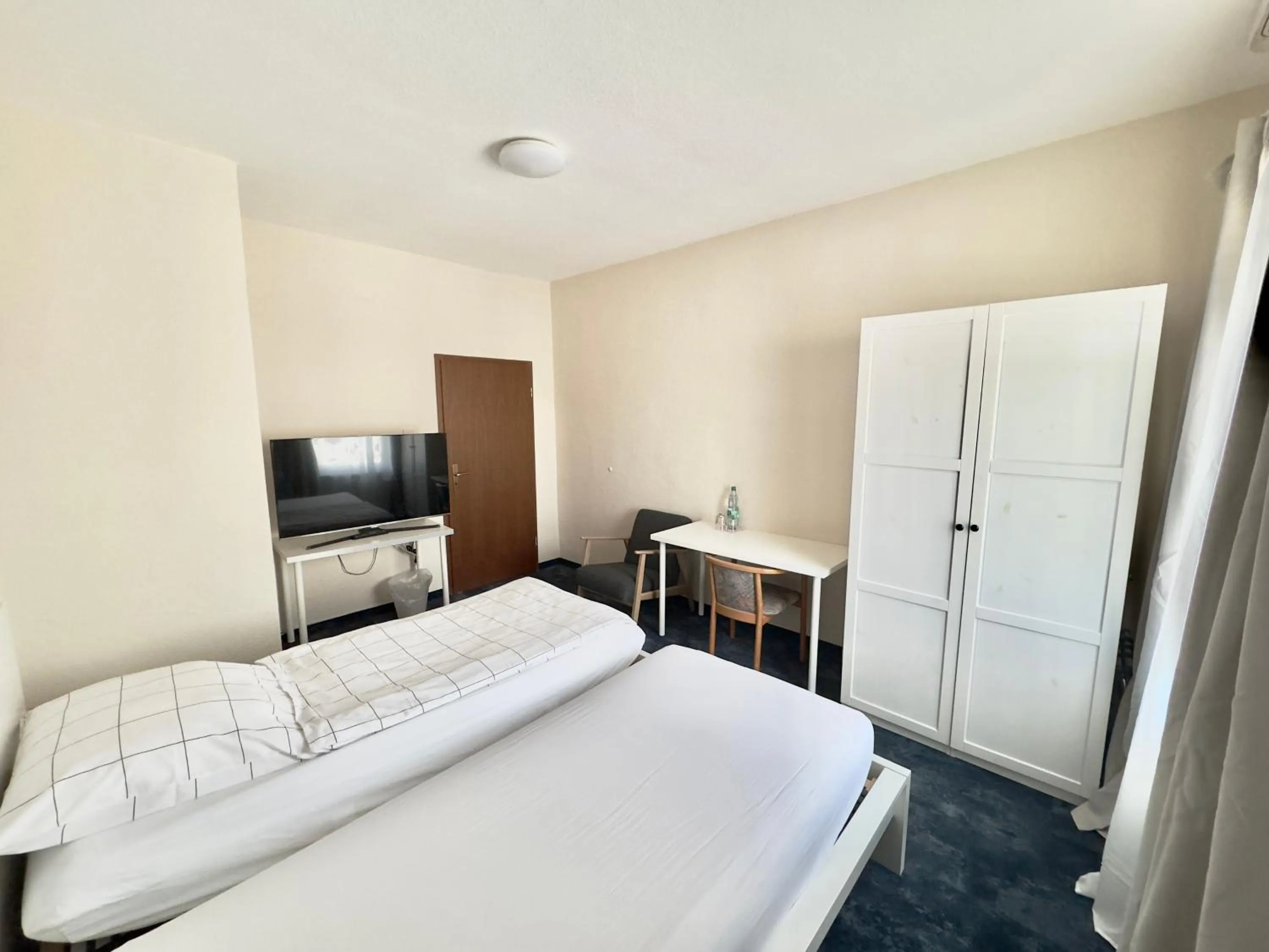 Bed in Hotel zum Grafen Hallermunt