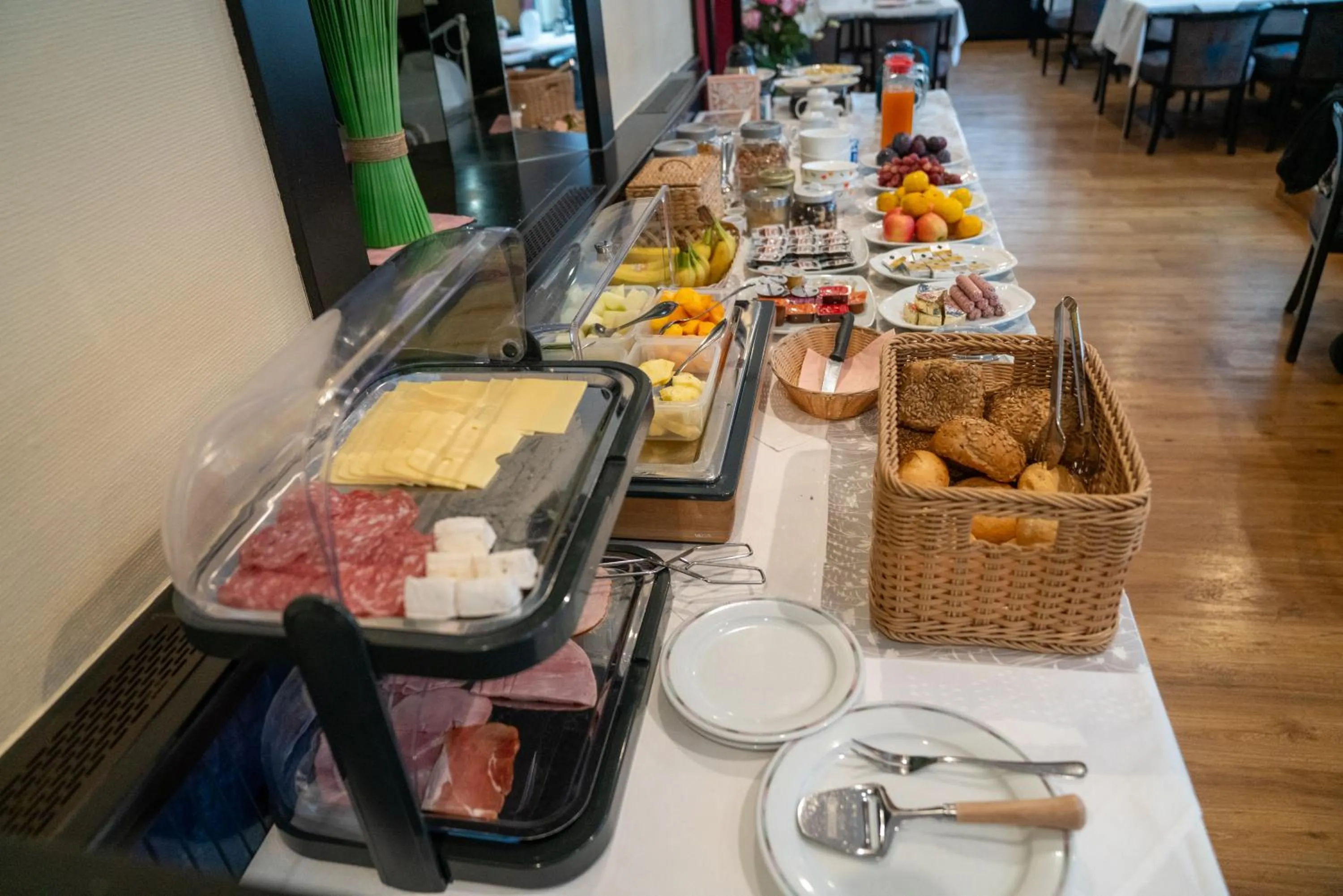 Food and drinks in Hotel zum Grafen Hallermunt