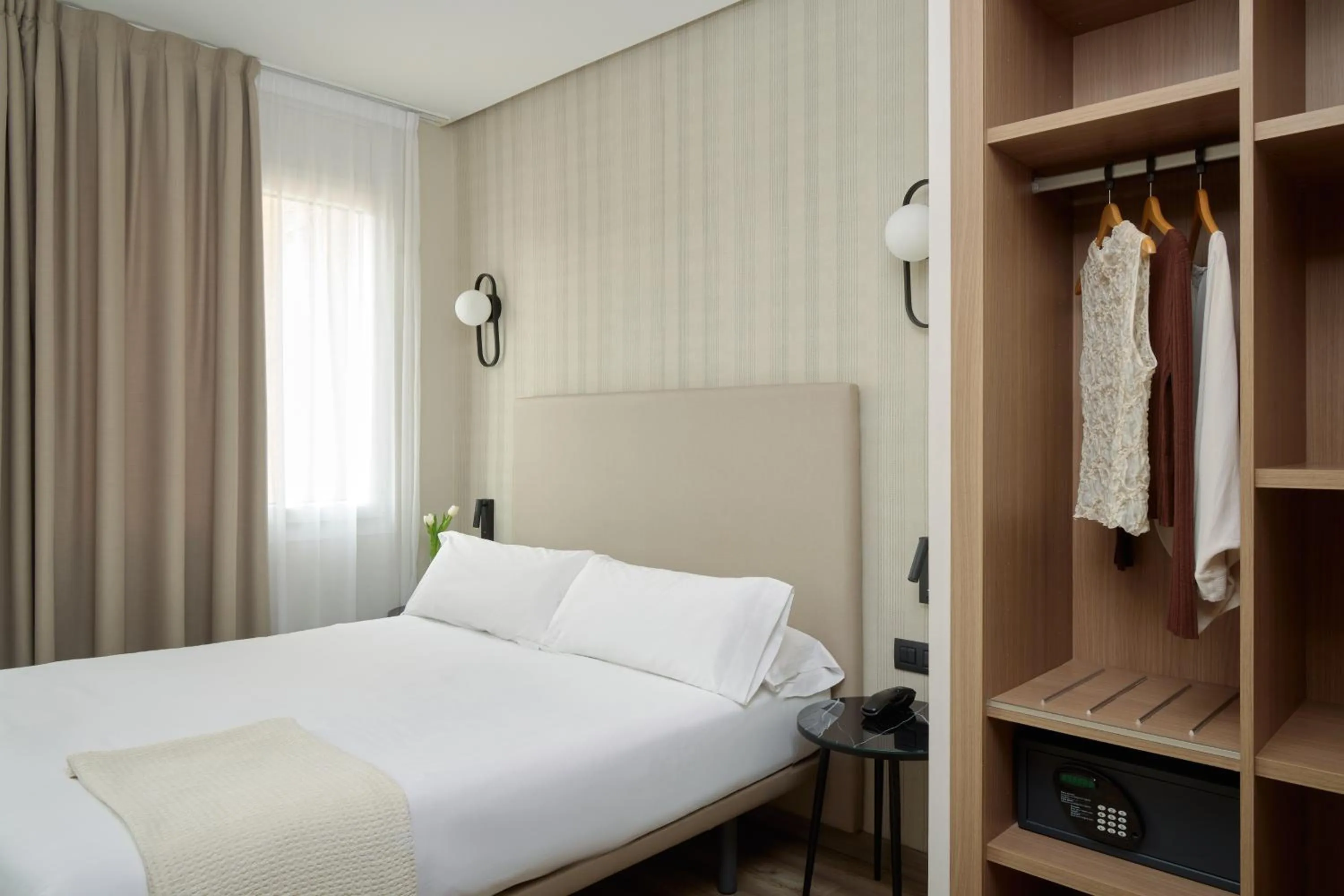 Bed in Hostal Centric