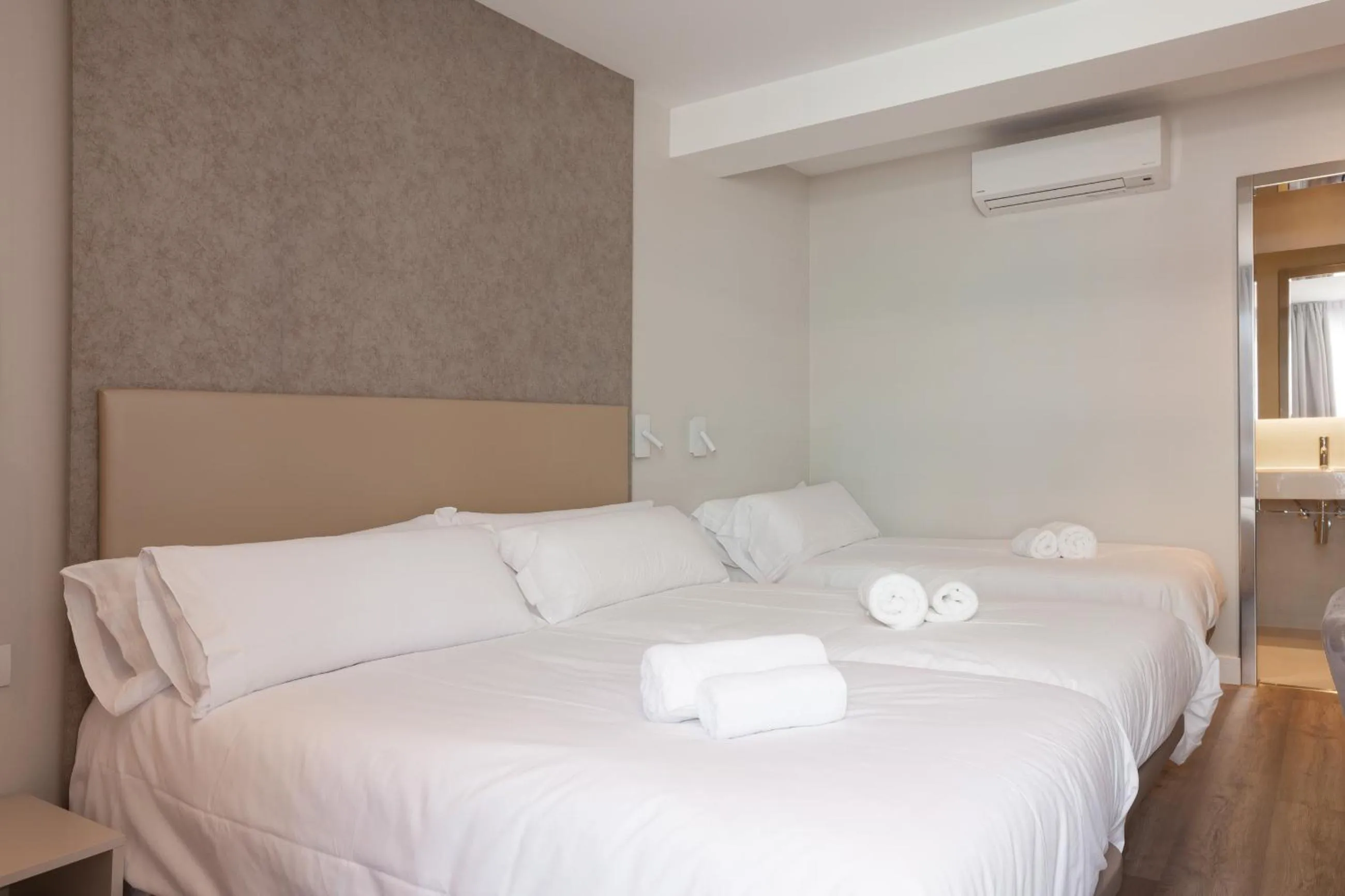 Bed in Hostal Centric