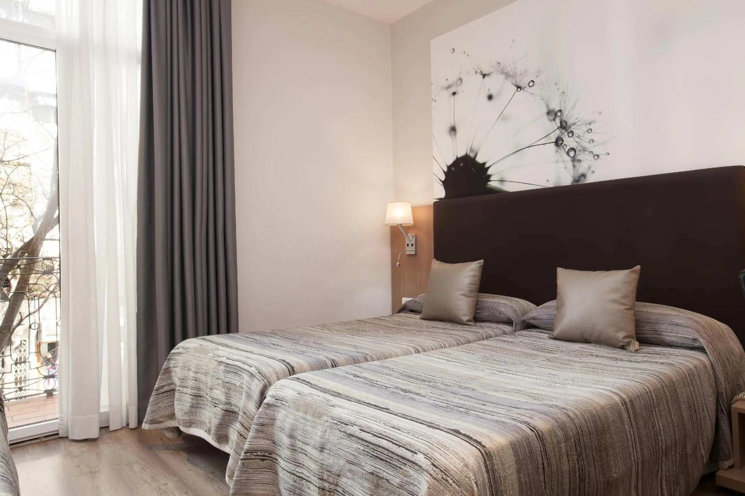 Decorative detail, Bed in Hostal Centric